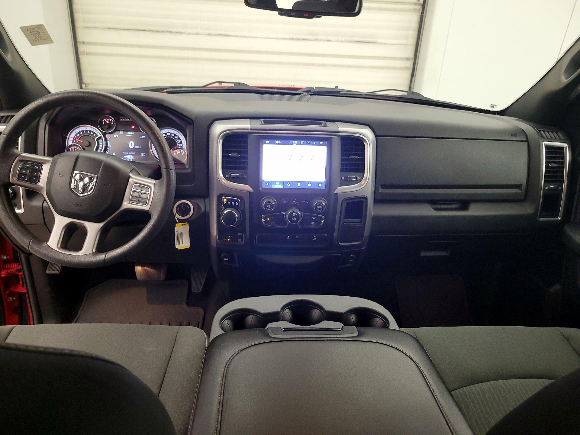 Thumbnail: 2022 RAM 1500 Classic - 9