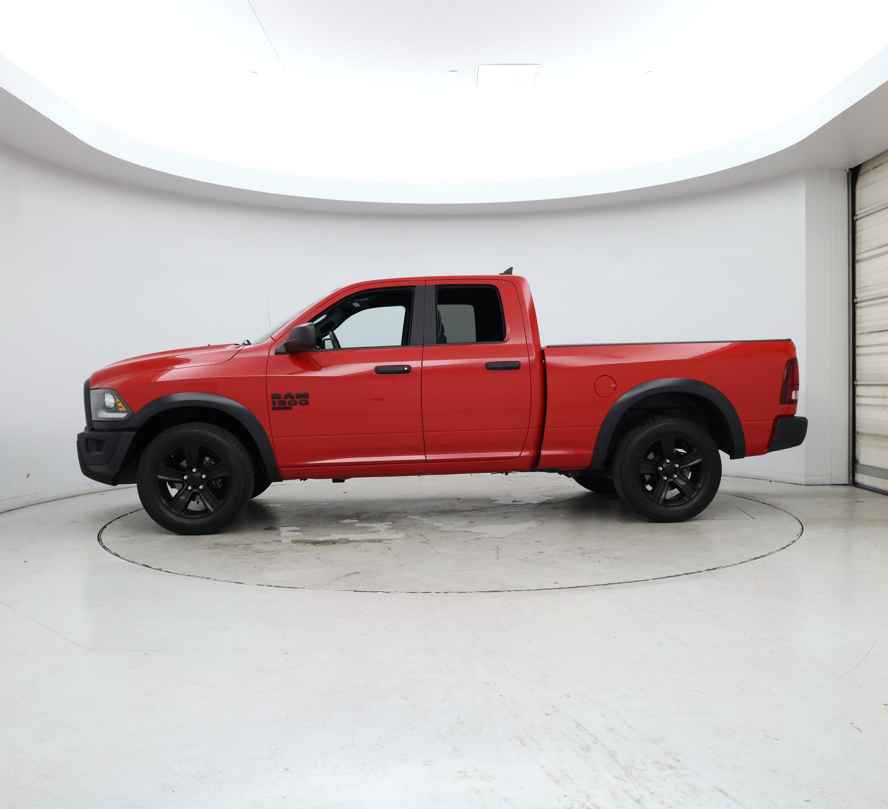 Thumbnail: 2022 RAM 1500 Classic - 3