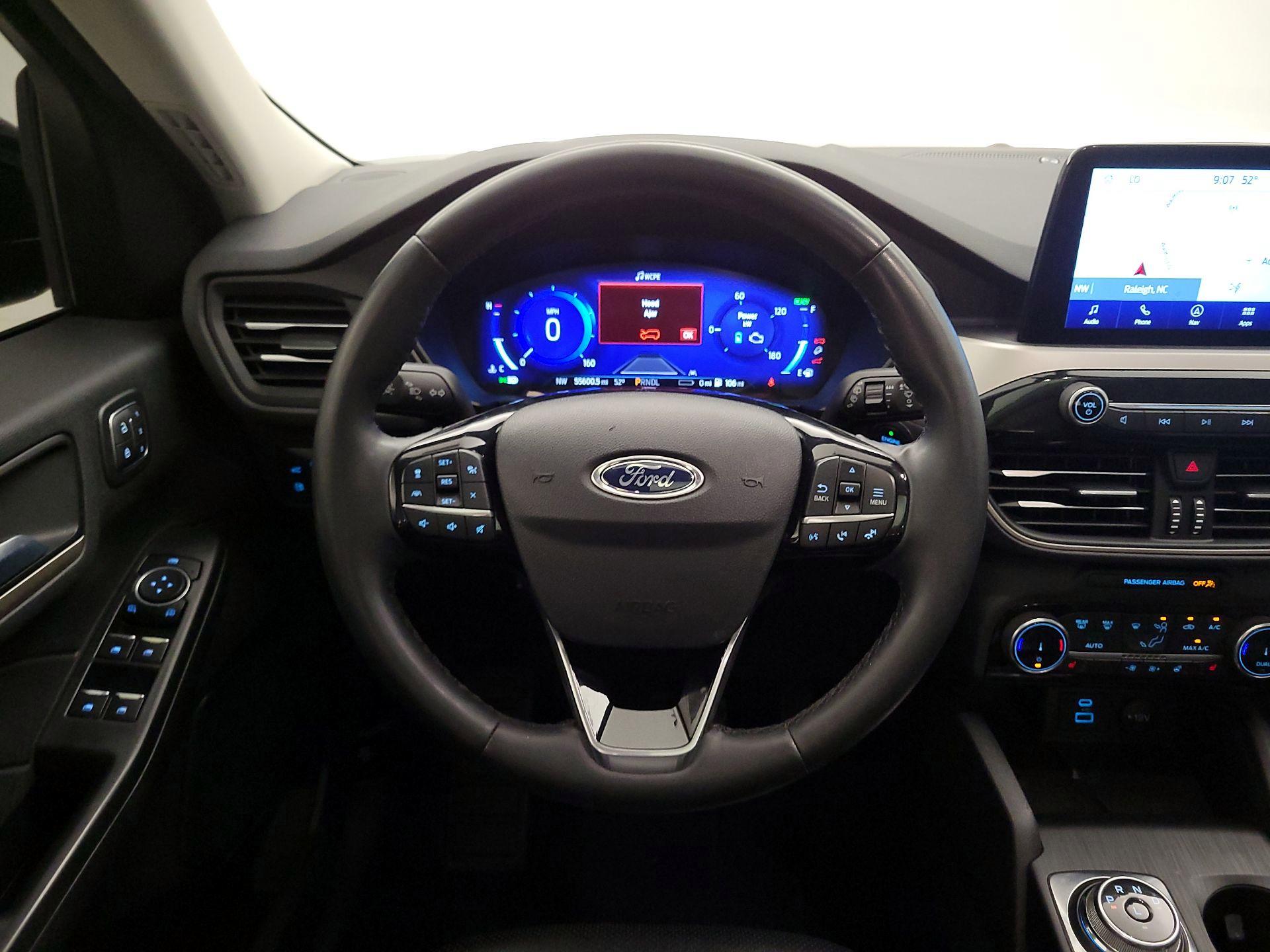 Thumbnail: 2022 Ford Escape - 10