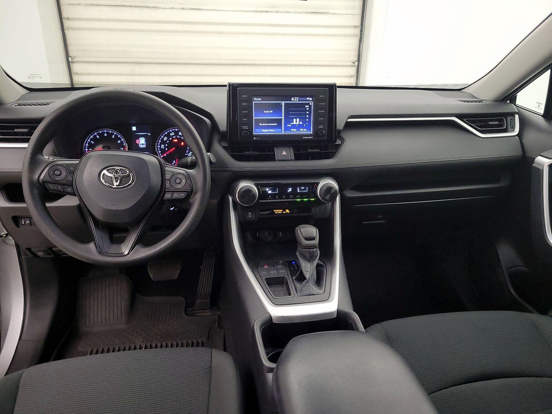 Thumbnail: 2022 Toyota RAV4 - 9