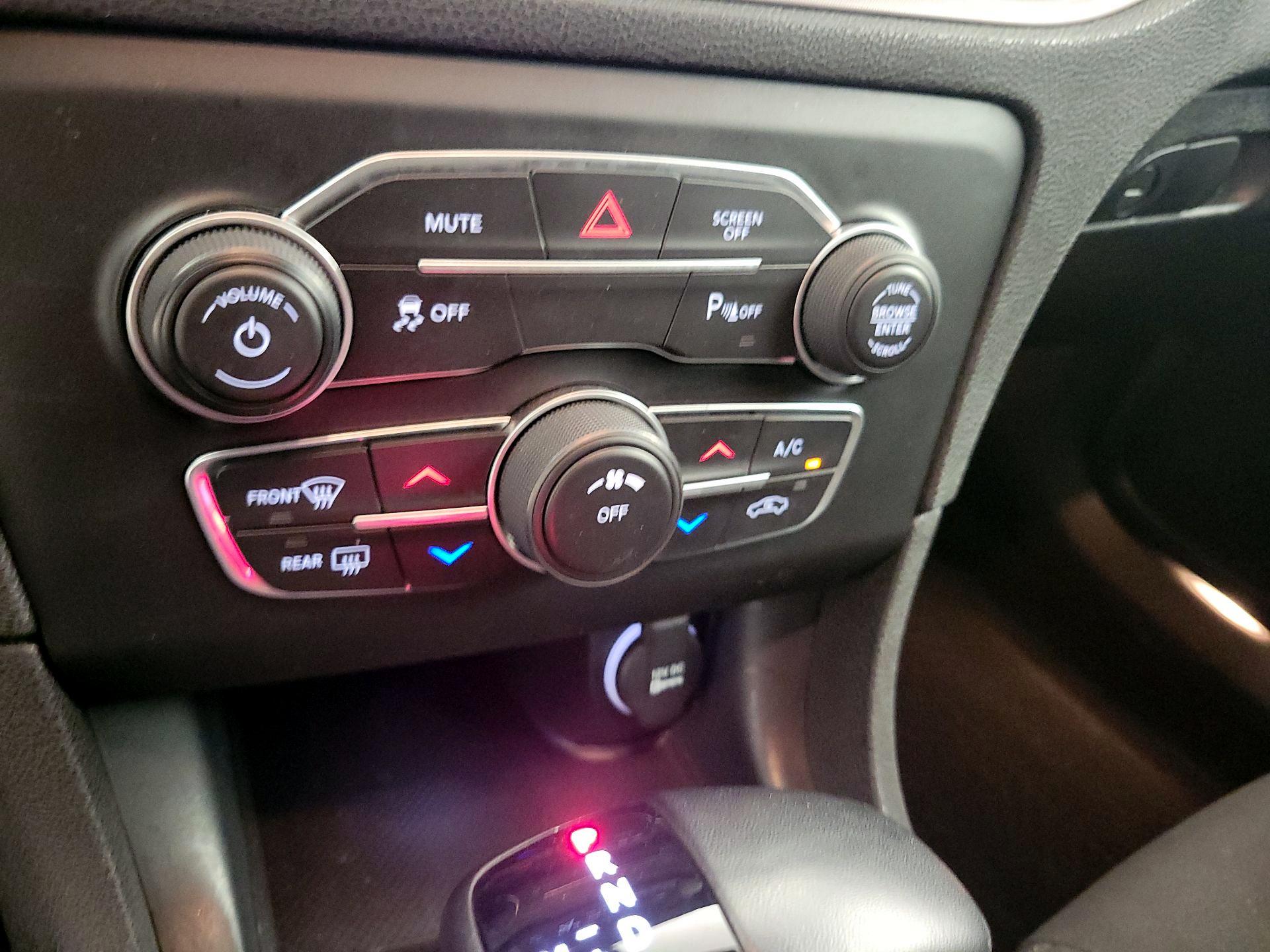 Thumbnail: 2023 Dodge Charger - 16