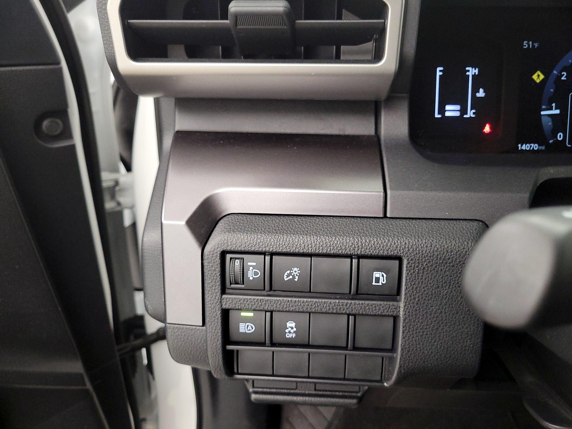 Thumbnail: 2025 Toyota 4Runner - 13