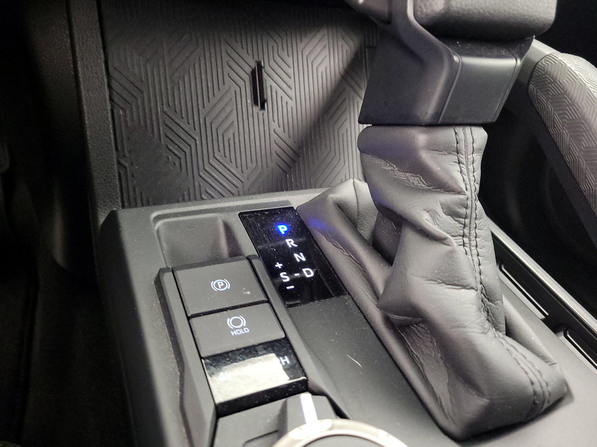 Thumbnail: 2025 Toyota 4Runner - 18