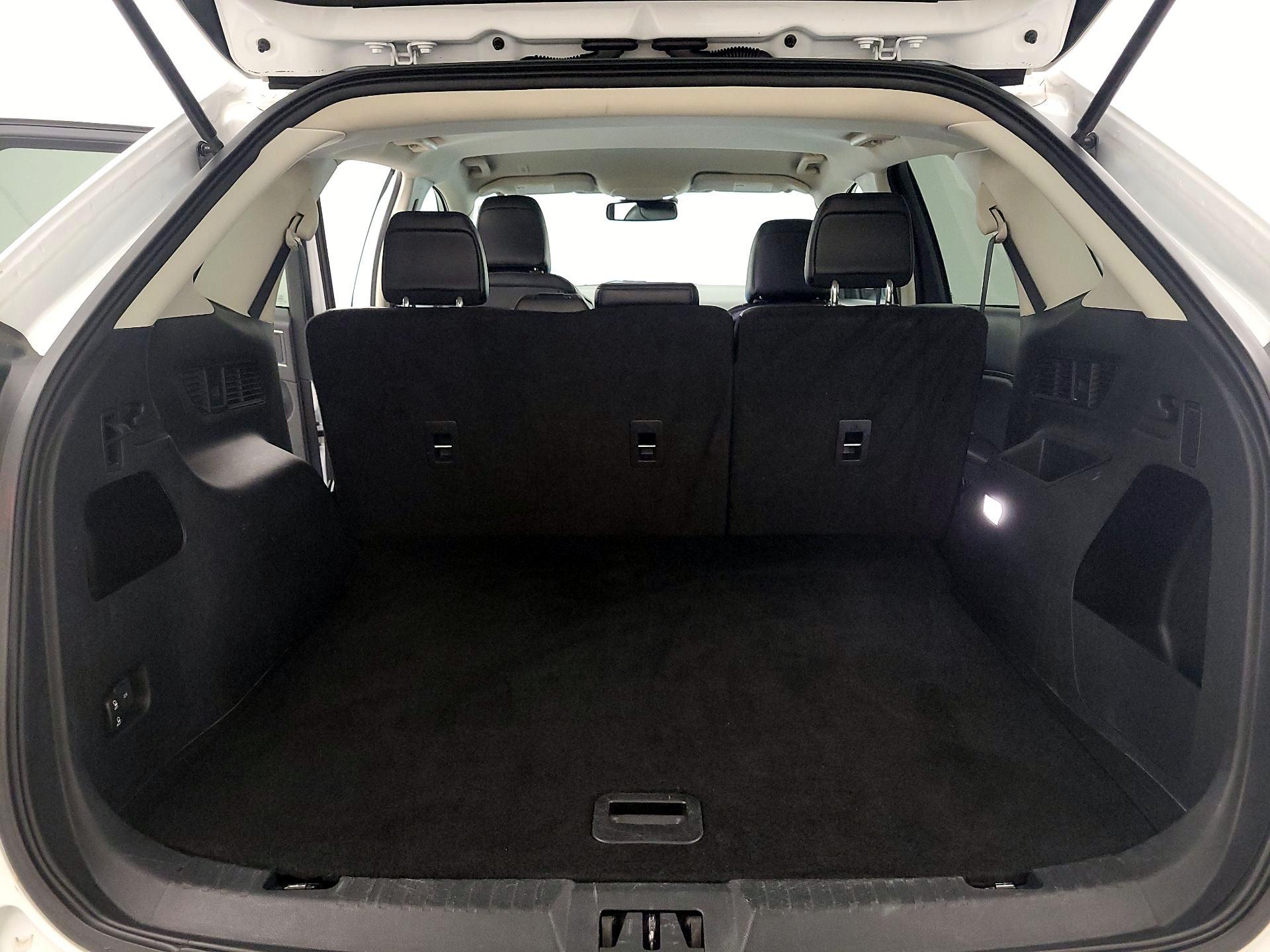 Thumbnail: 2024 Ford Edge - 20