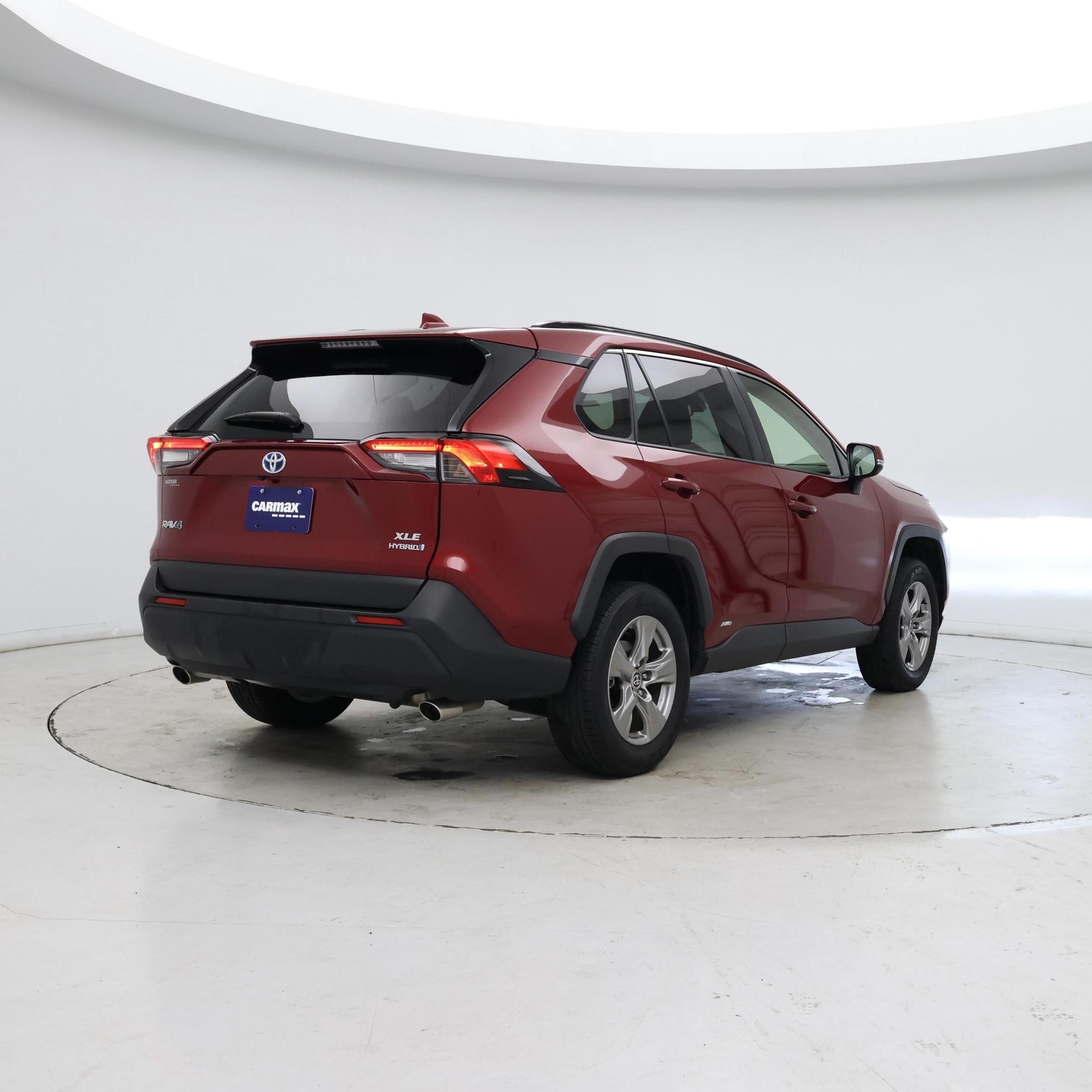 Thumbnail: 2024 Toyota RAV4 - 8