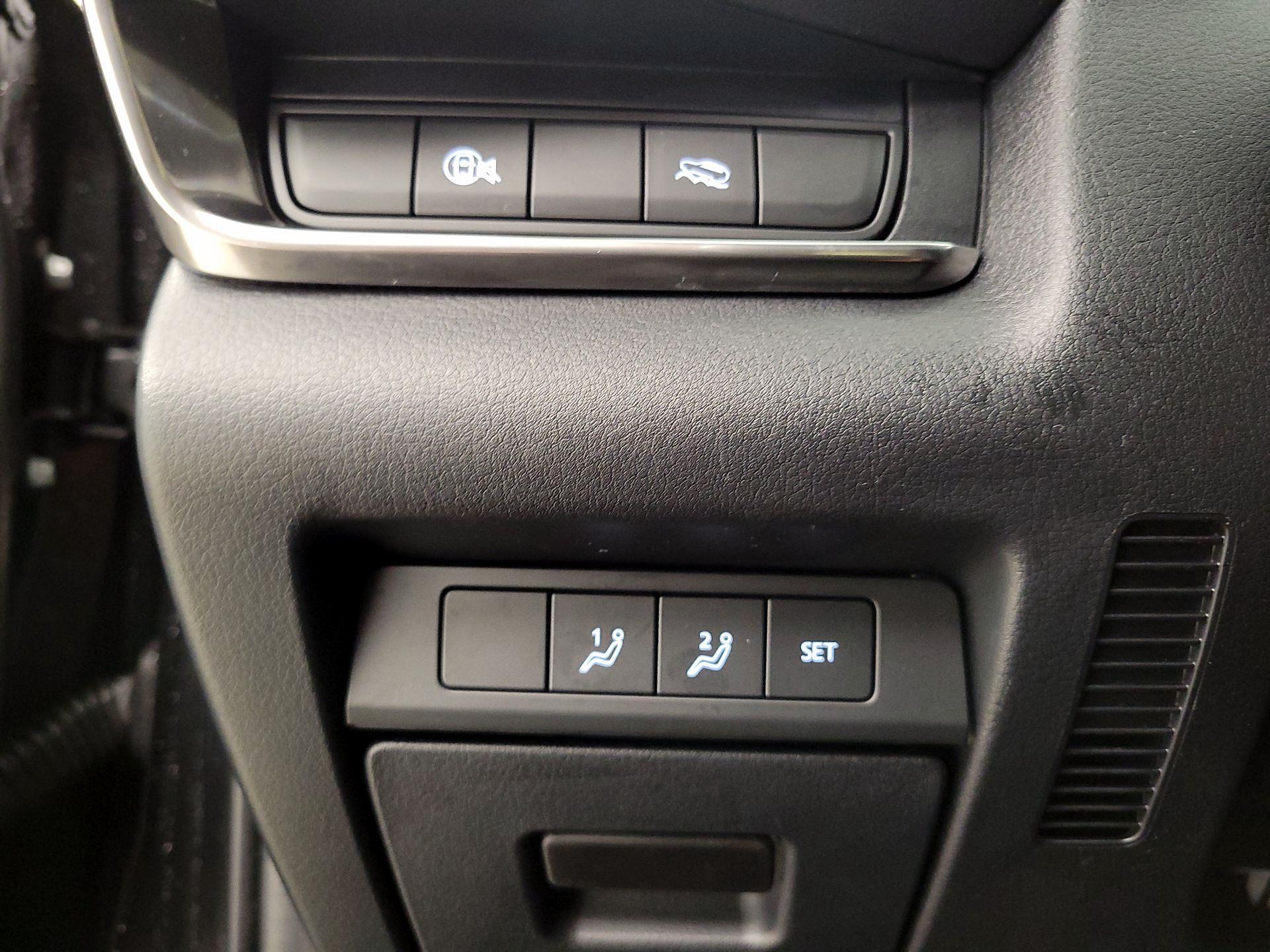 Thumbnail: 2025 Mazda CX-30 - 13