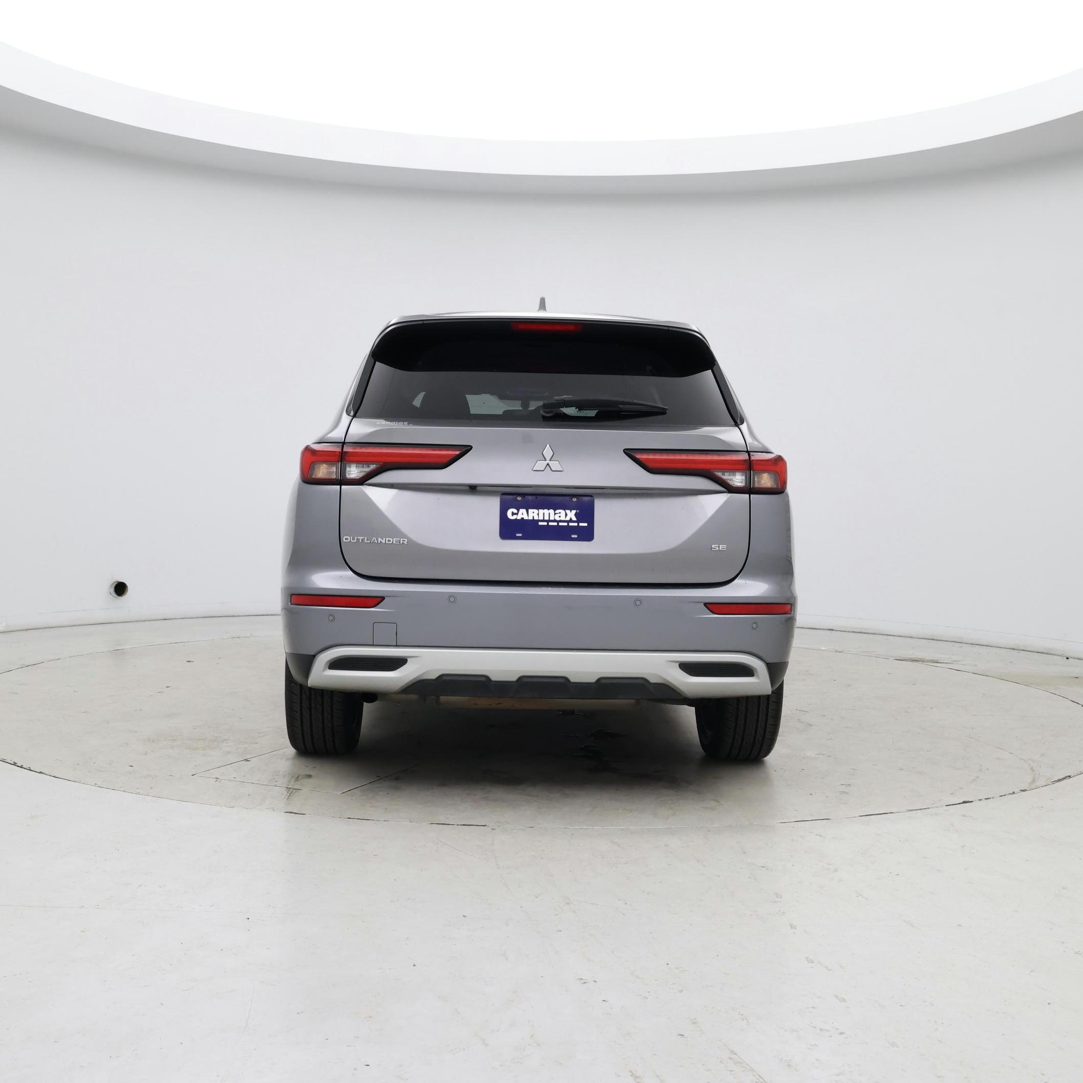 Thumbnail: 2024 Mitsubishi Outlander - 6