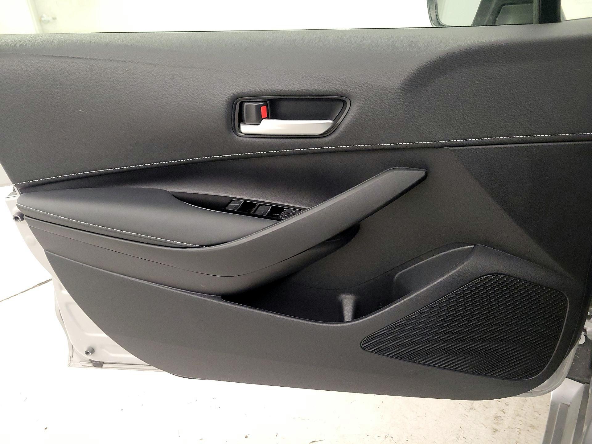 Thumbnail: 2023 Toyota Corolla - 12