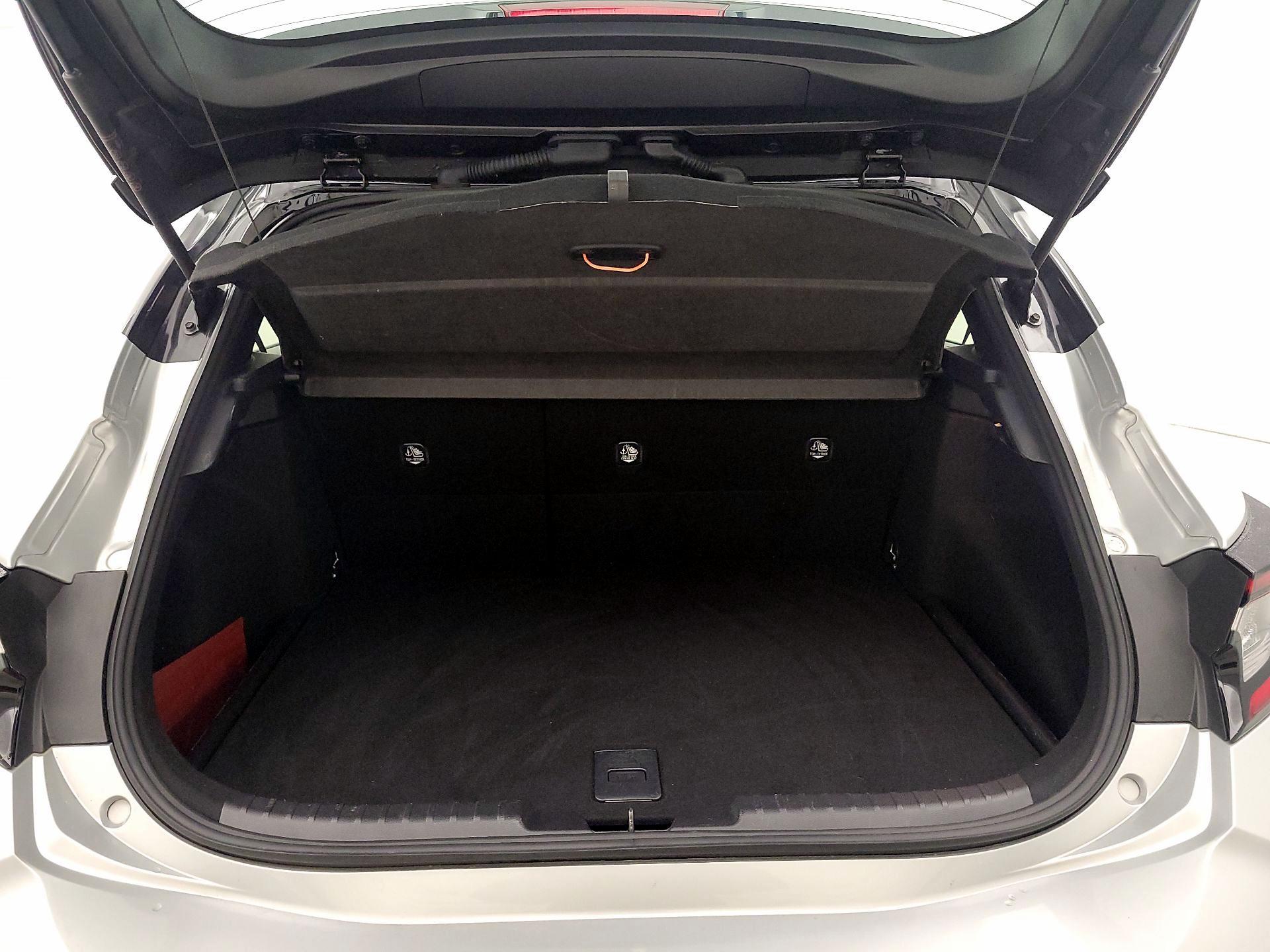 Thumbnail: 2023 Toyota Corolla - 20