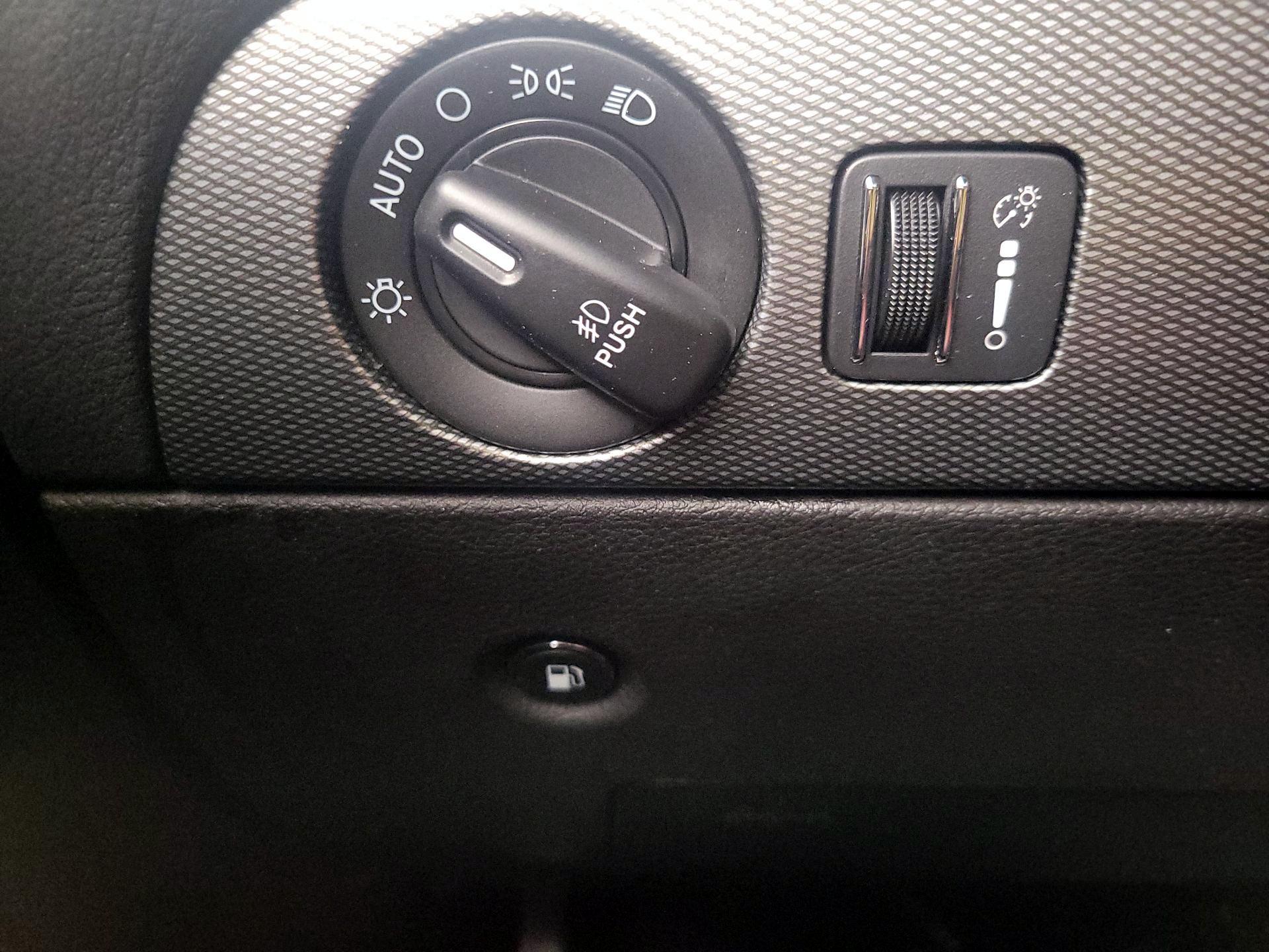 Thumbnail: 2020 Dodge Durango - 13