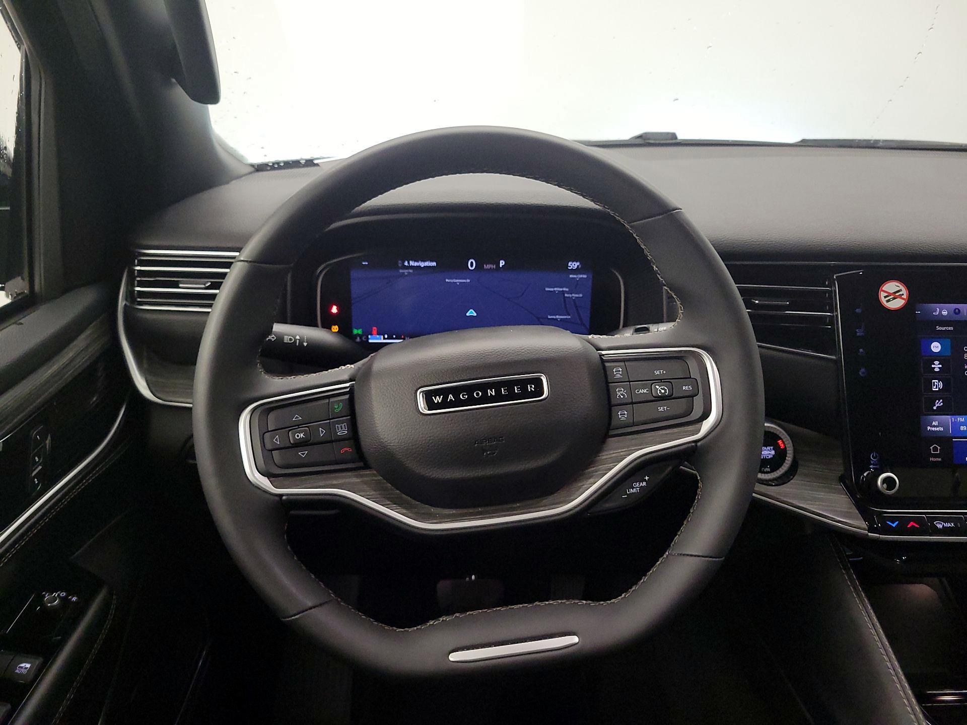 Thumbnail: 2024 Jeep Wagoneer - 10