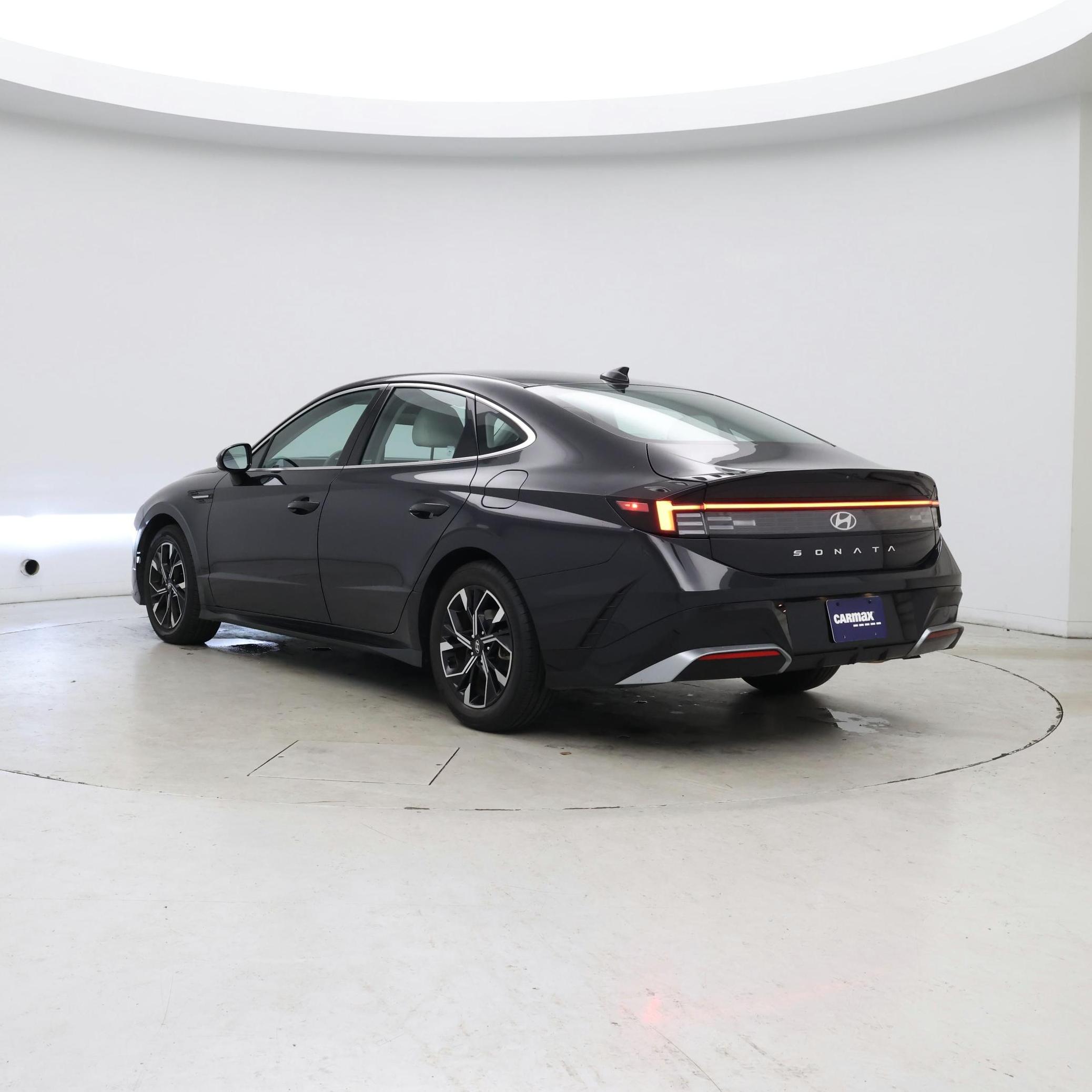 Thumbnail: 2024 Hyundai Sonata - 2