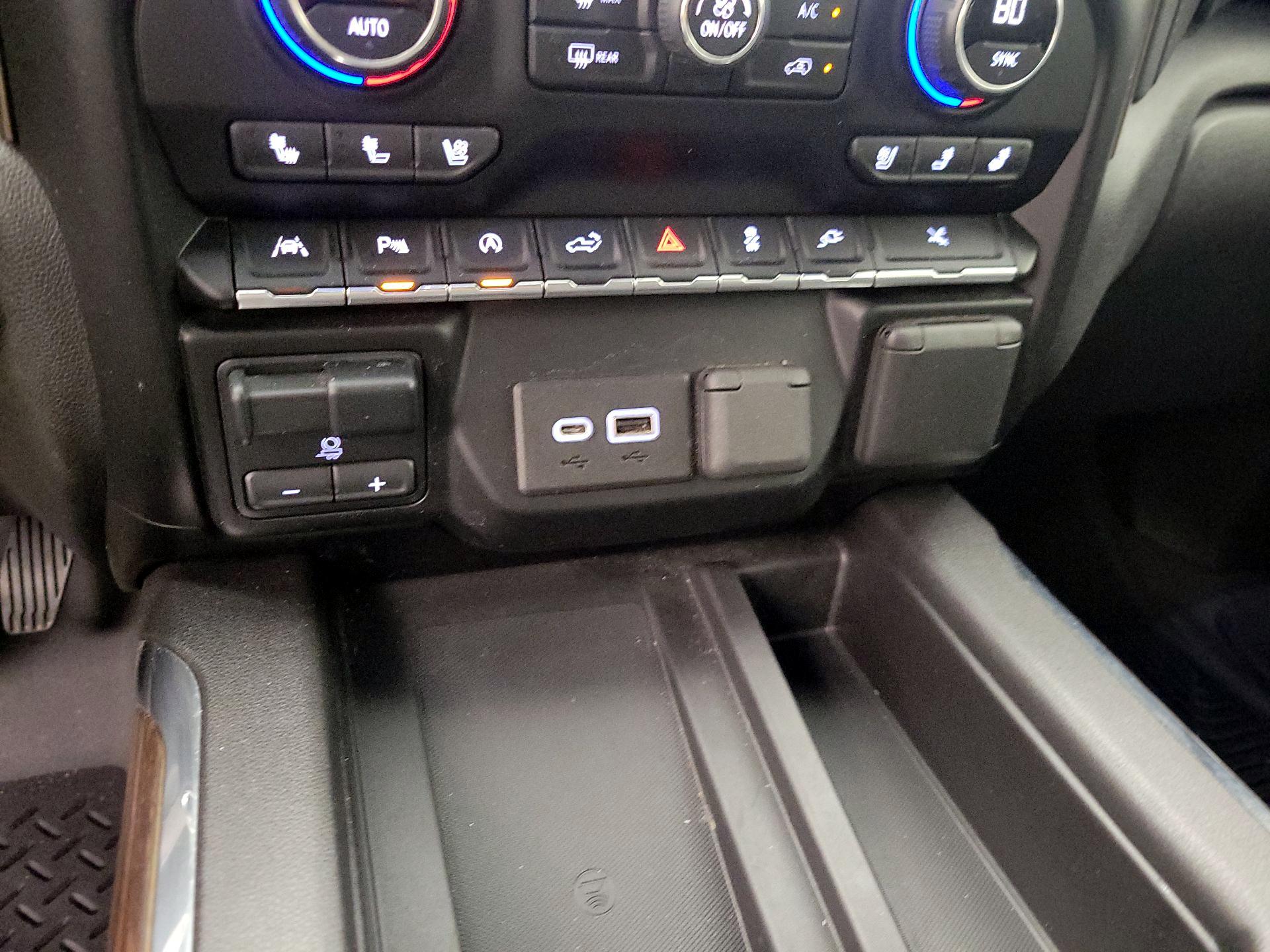 Thumbnail: 2020 Chevrolet Silverado 1500 - 19