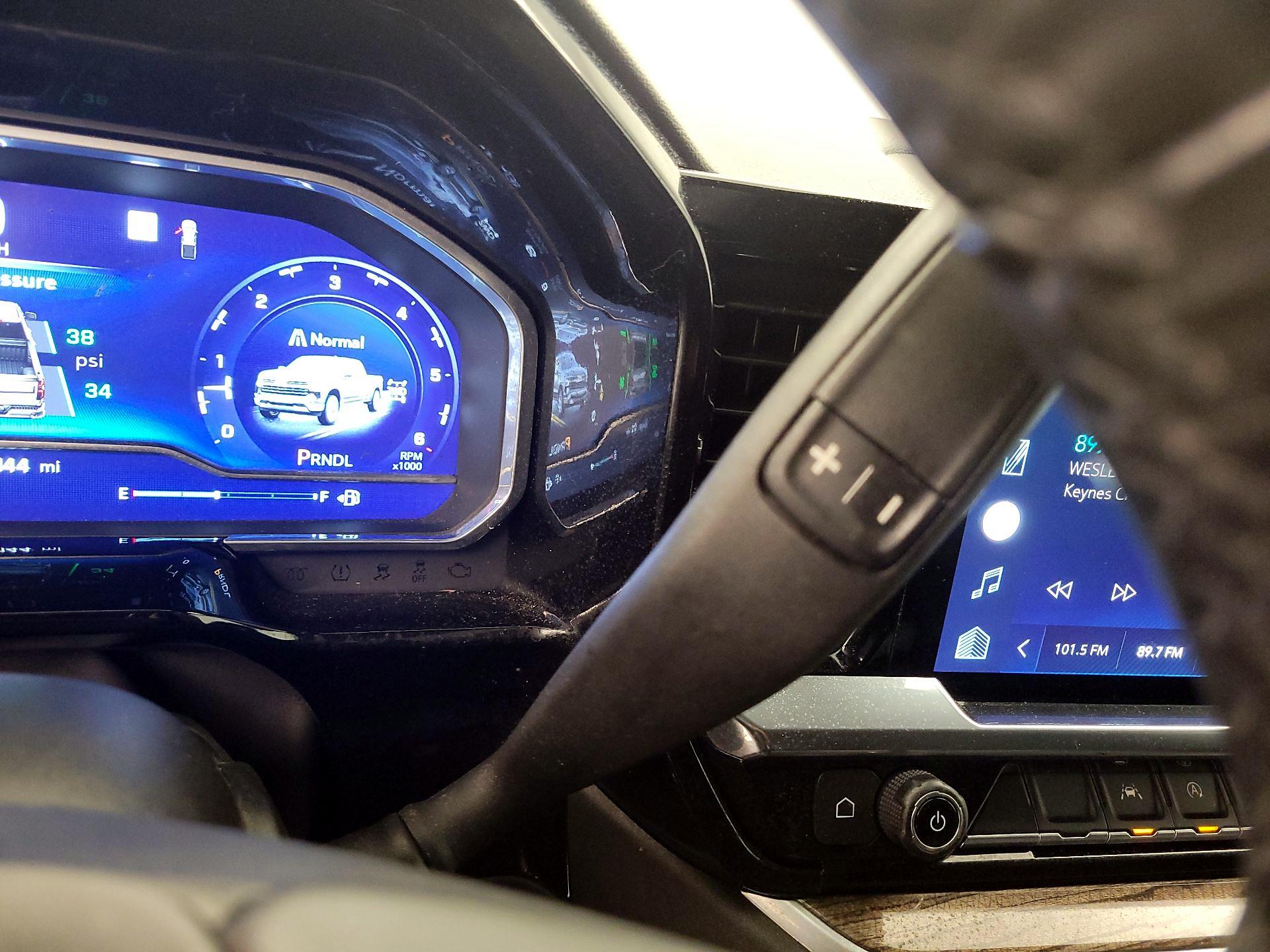 Thumbnail: 2022 Chevrolet Silverado 1500 - 17