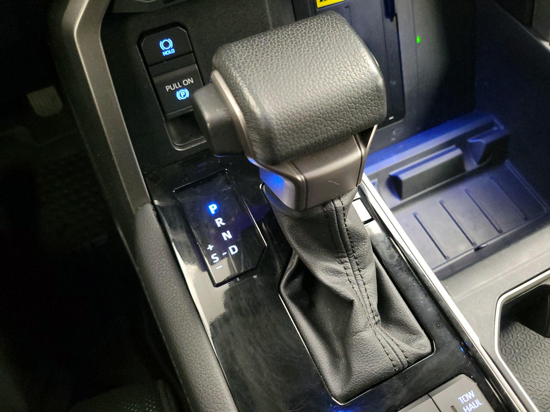 Thumbnail: 2023 Toyota Tundra - 17