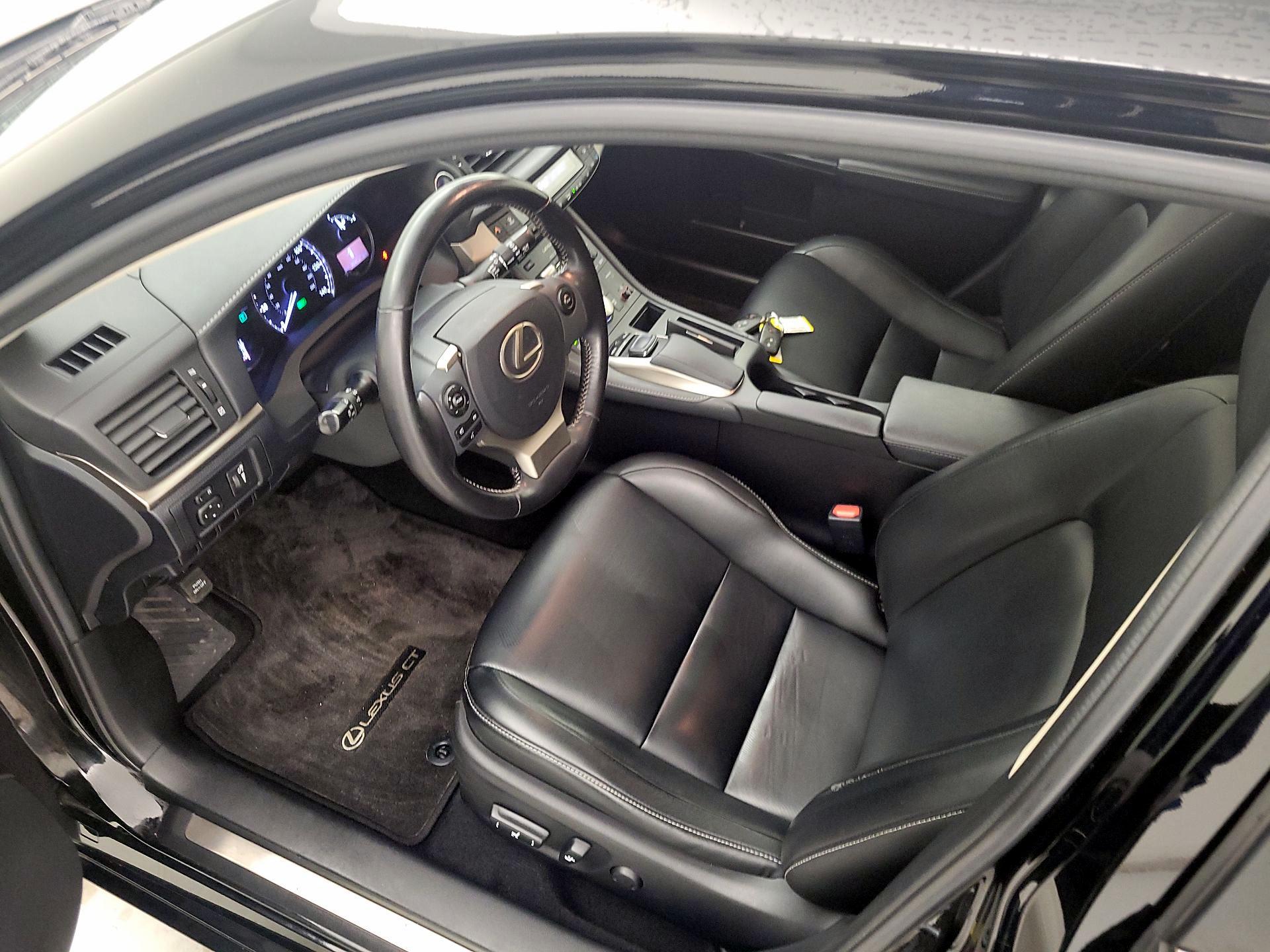 Thumbnail: 2016 Lexus CT - 11