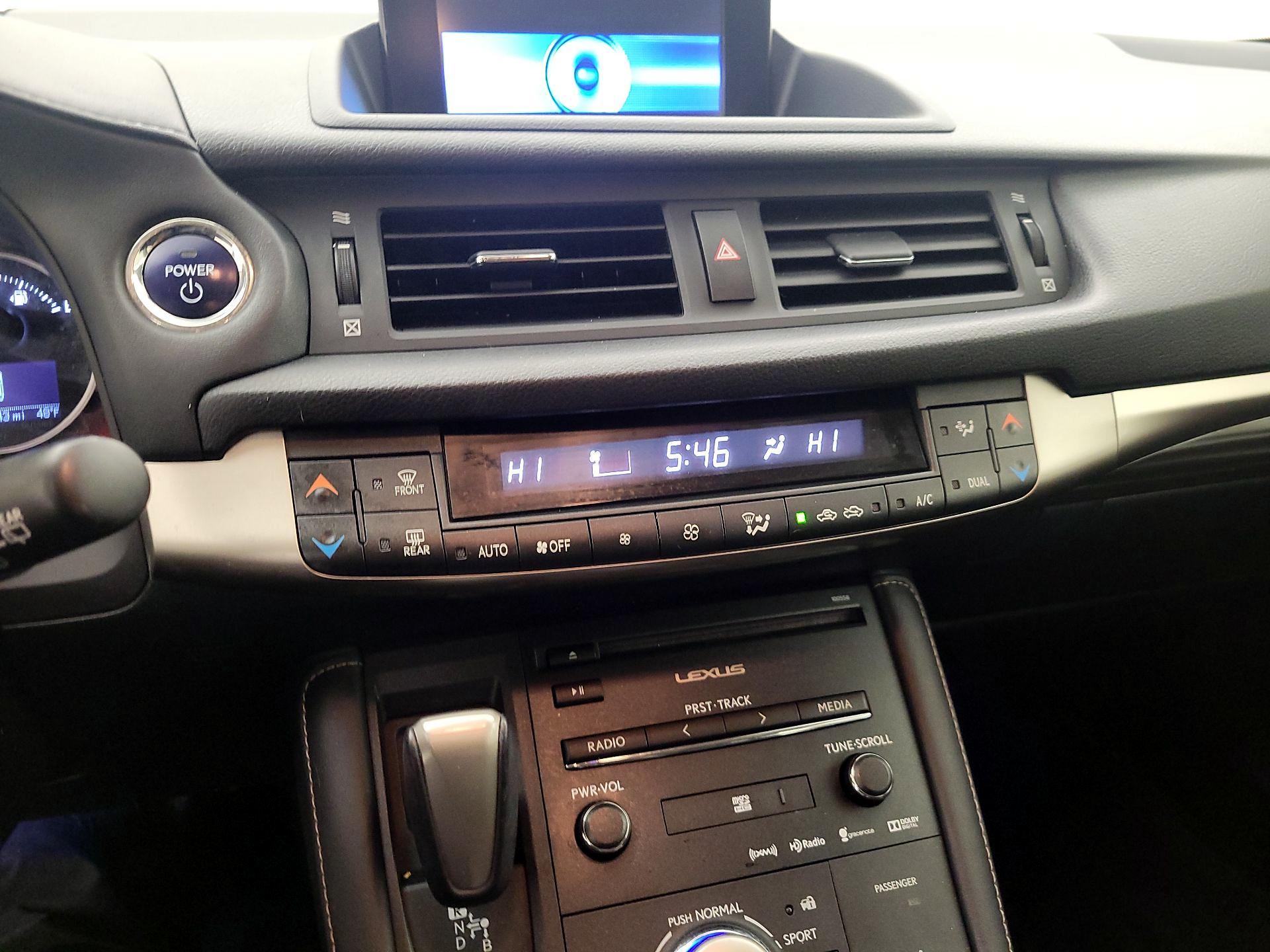 Thumbnail: 2016 Lexus CT - 17