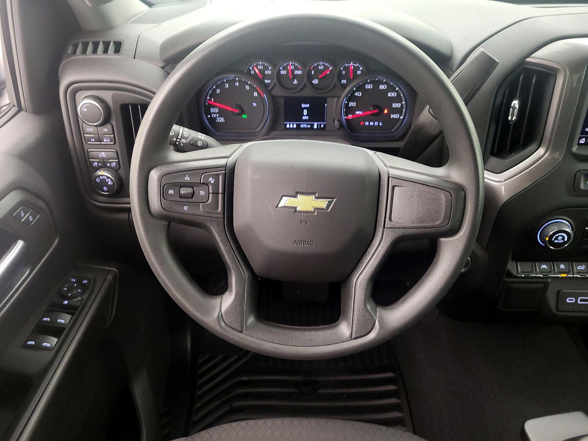 Thumbnail: 2024 Chevrolet Silverado 1500 - 10