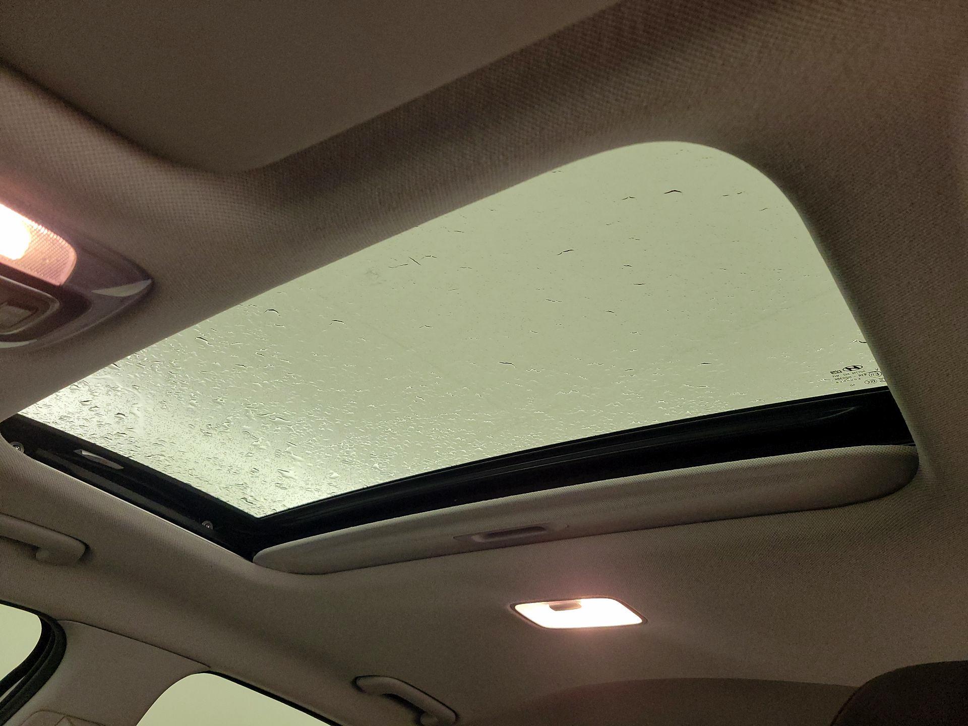 Thumbnail: 2022 Hyundai Elantra - 19