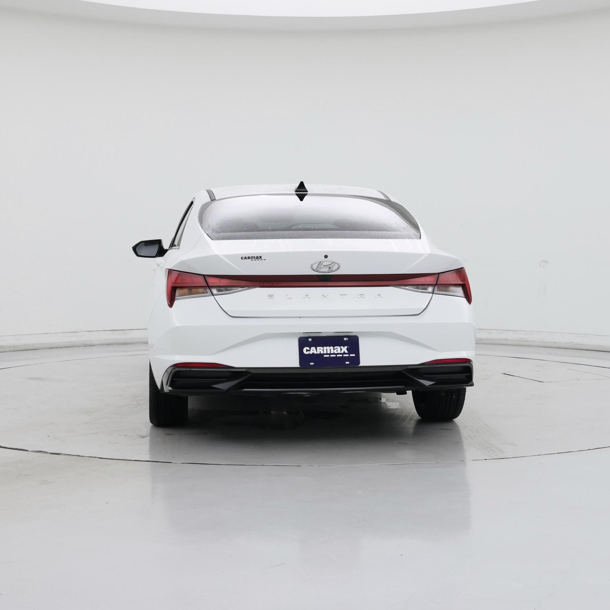 Thumbnail: 2022 Hyundai Elantra - 6