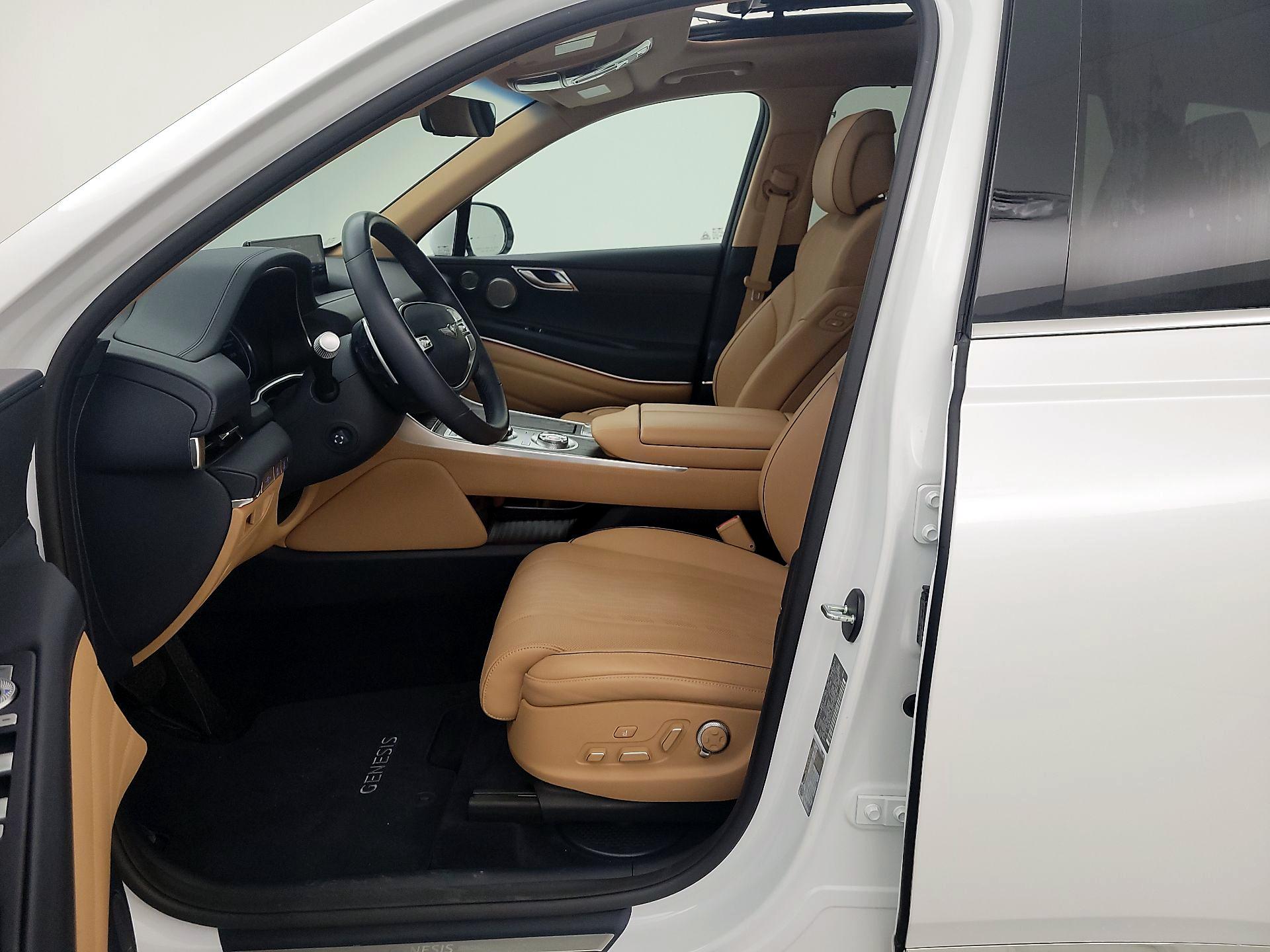 Thumbnail: 2024 Genesis GV80 - 11