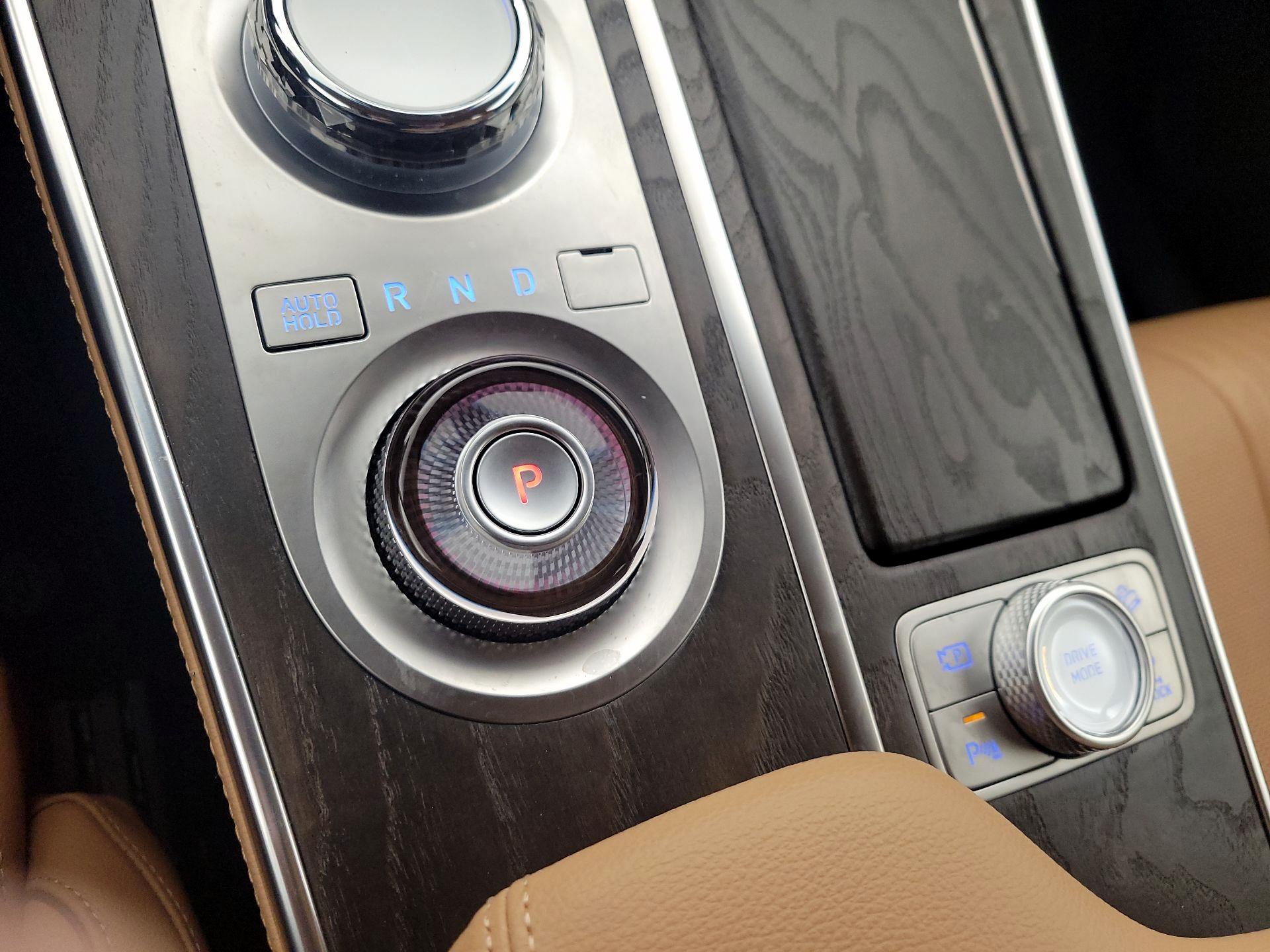 Thumbnail: 2024 Genesis GV80 - 18