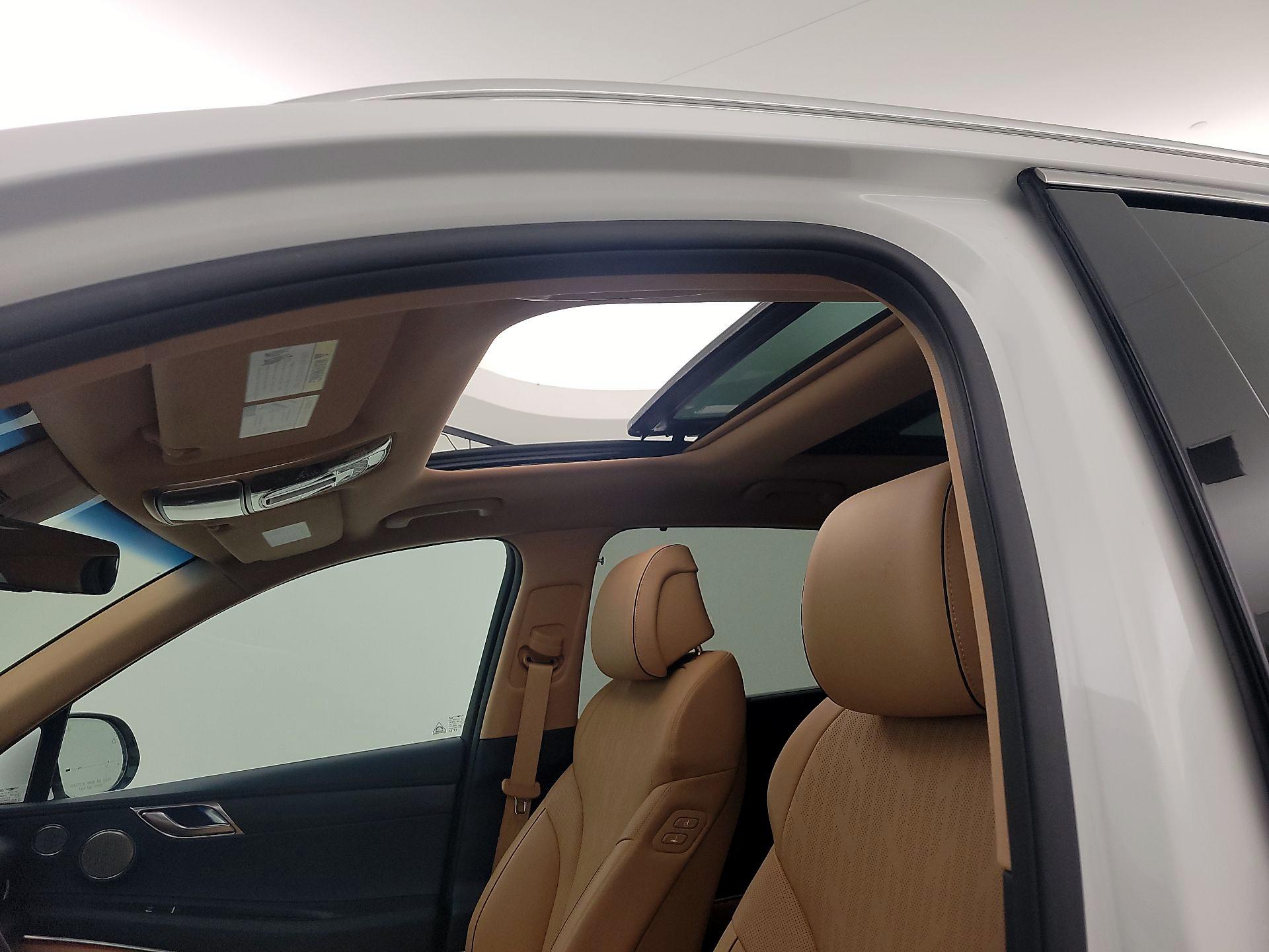 Thumbnail: 2024 Genesis GV80 - 20