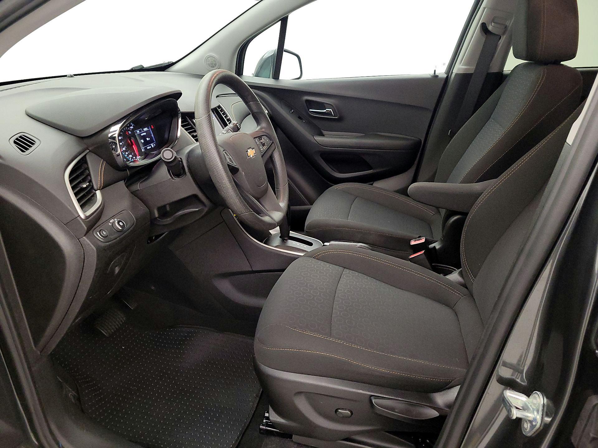 Thumbnail: 2020 Chevrolet Trax - 11