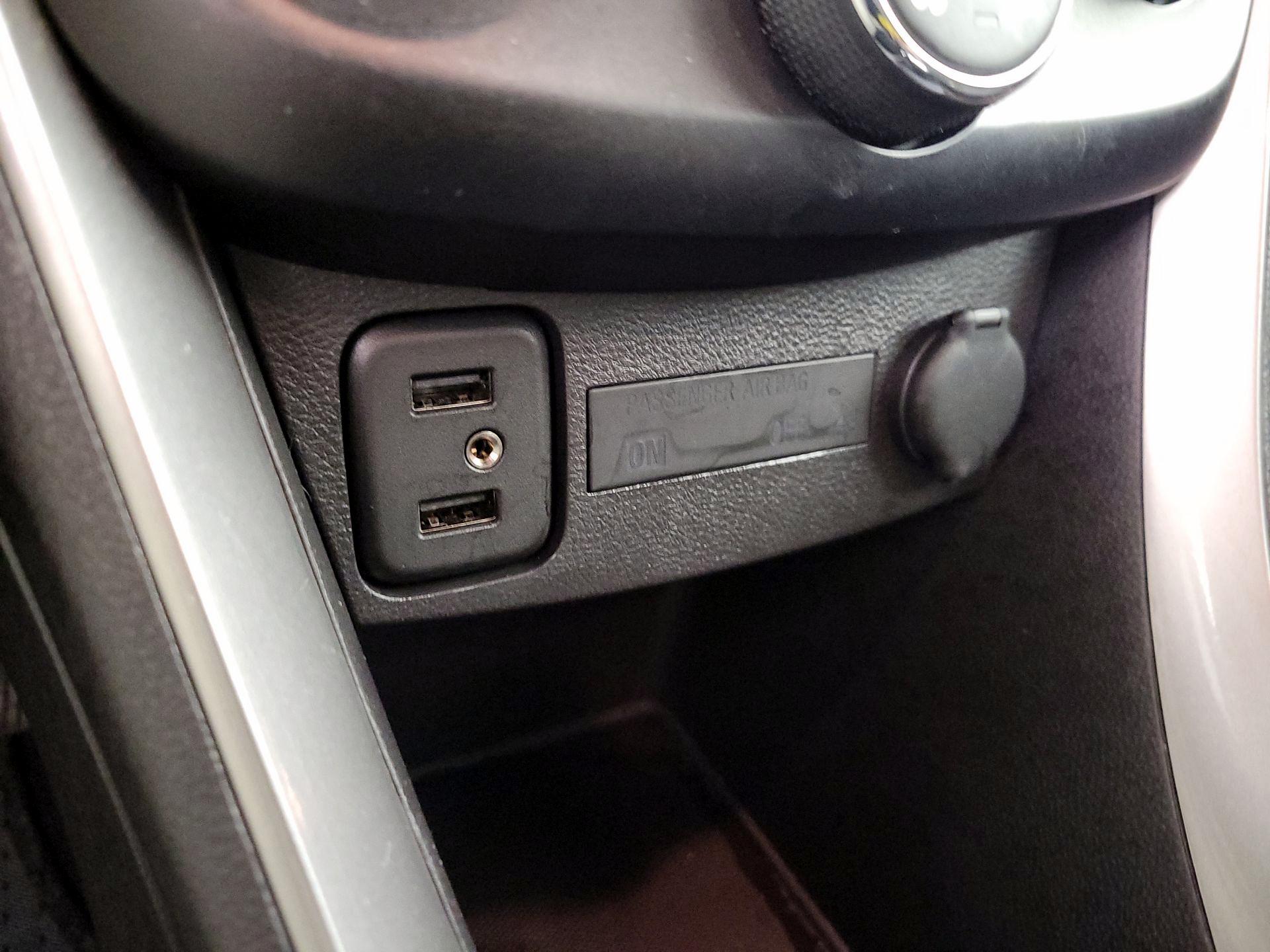 Thumbnail: 2020 Chevrolet Trax - 18