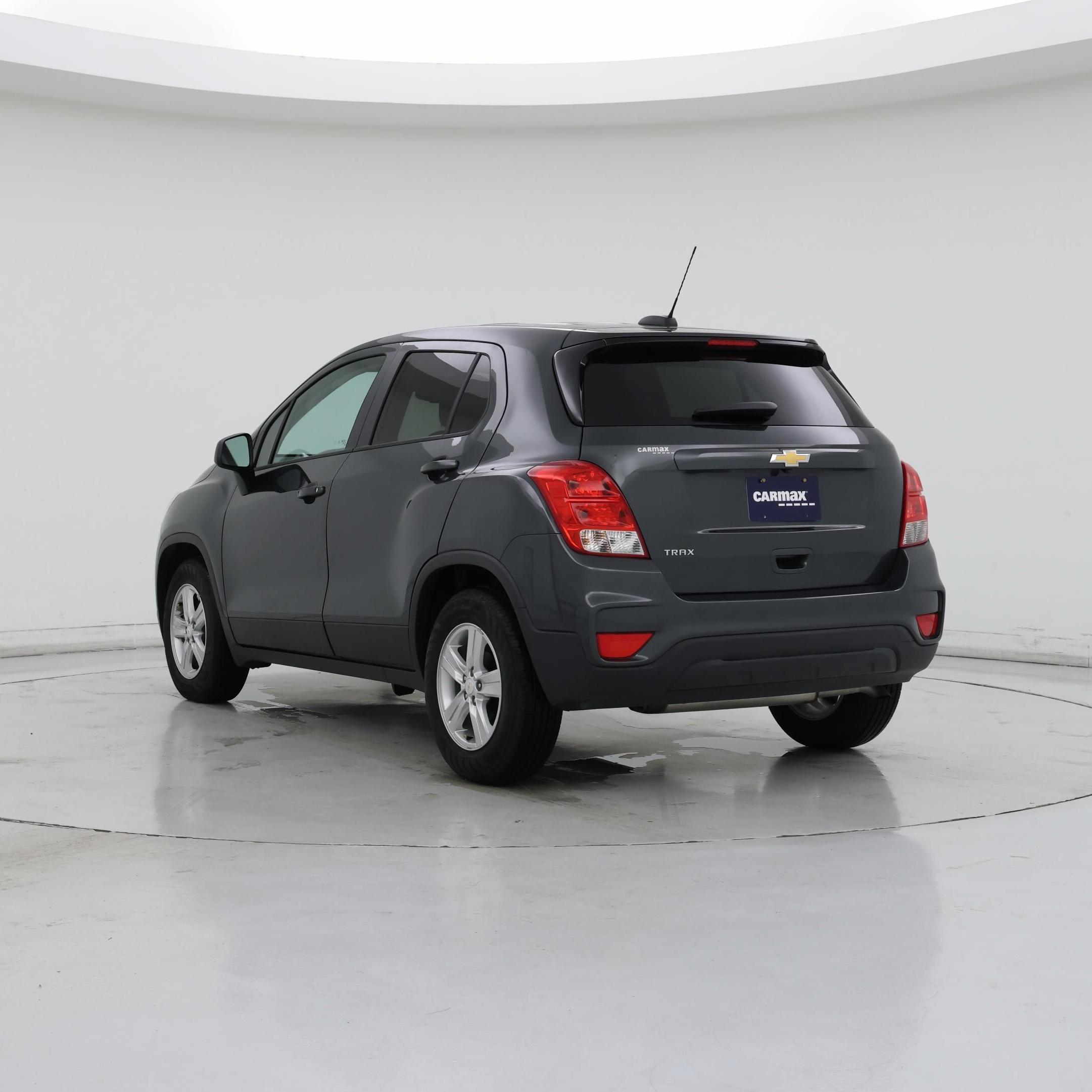 Thumbnail: 2020 Chevrolet Trax - 2