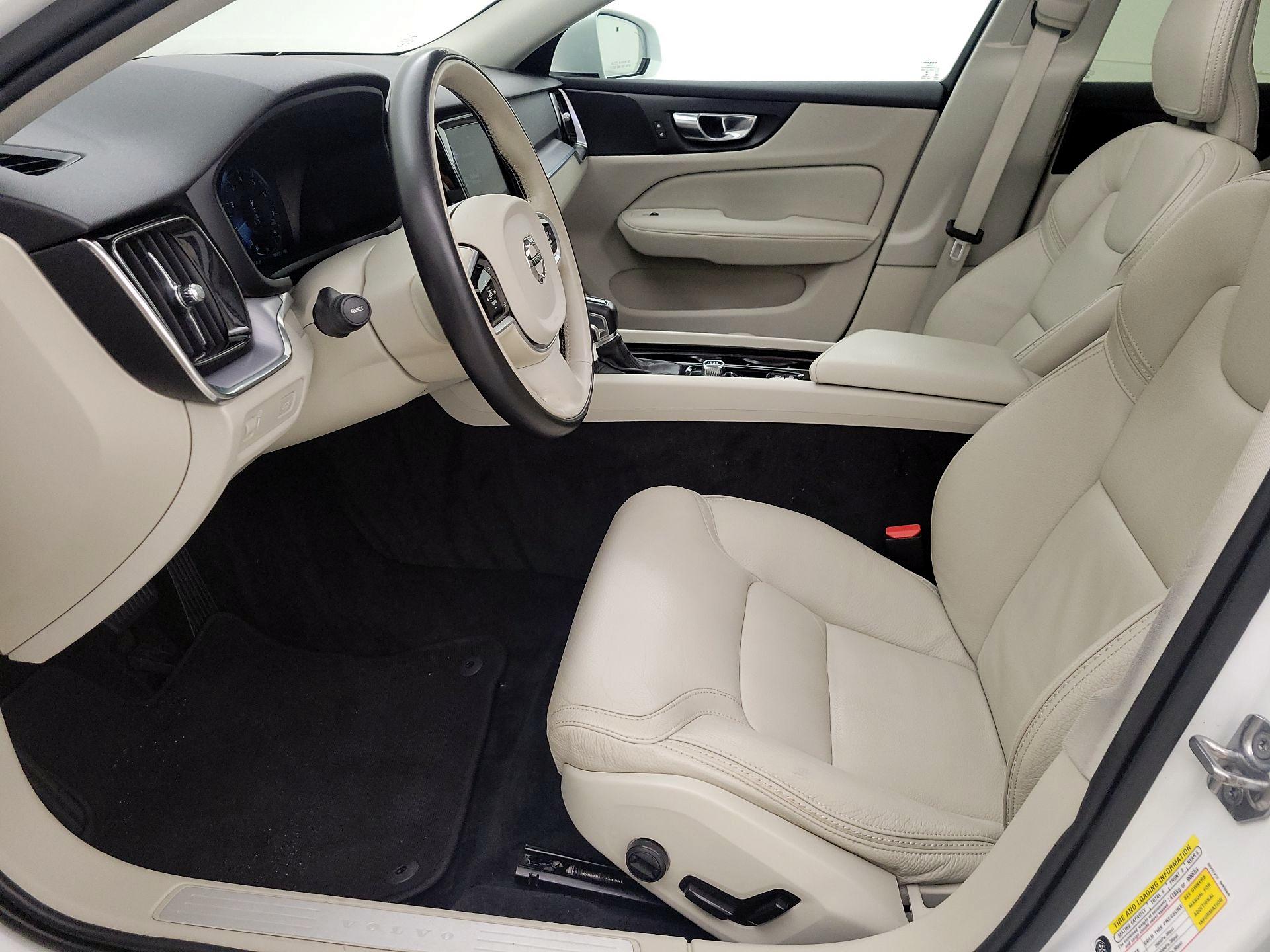 Thumbnail: 2020 Volvo S60 - 11