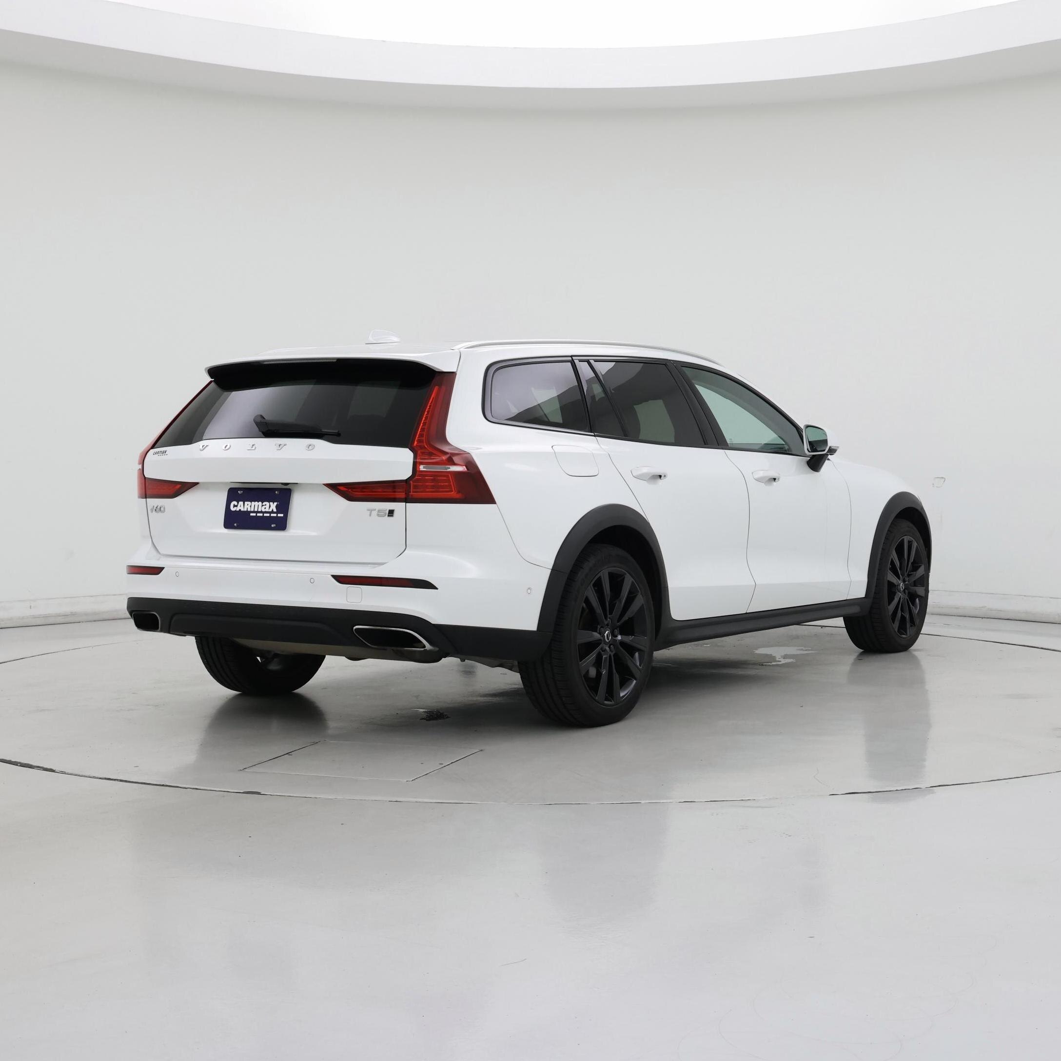 Thumbnail: 2020 Volvo S60 - 8