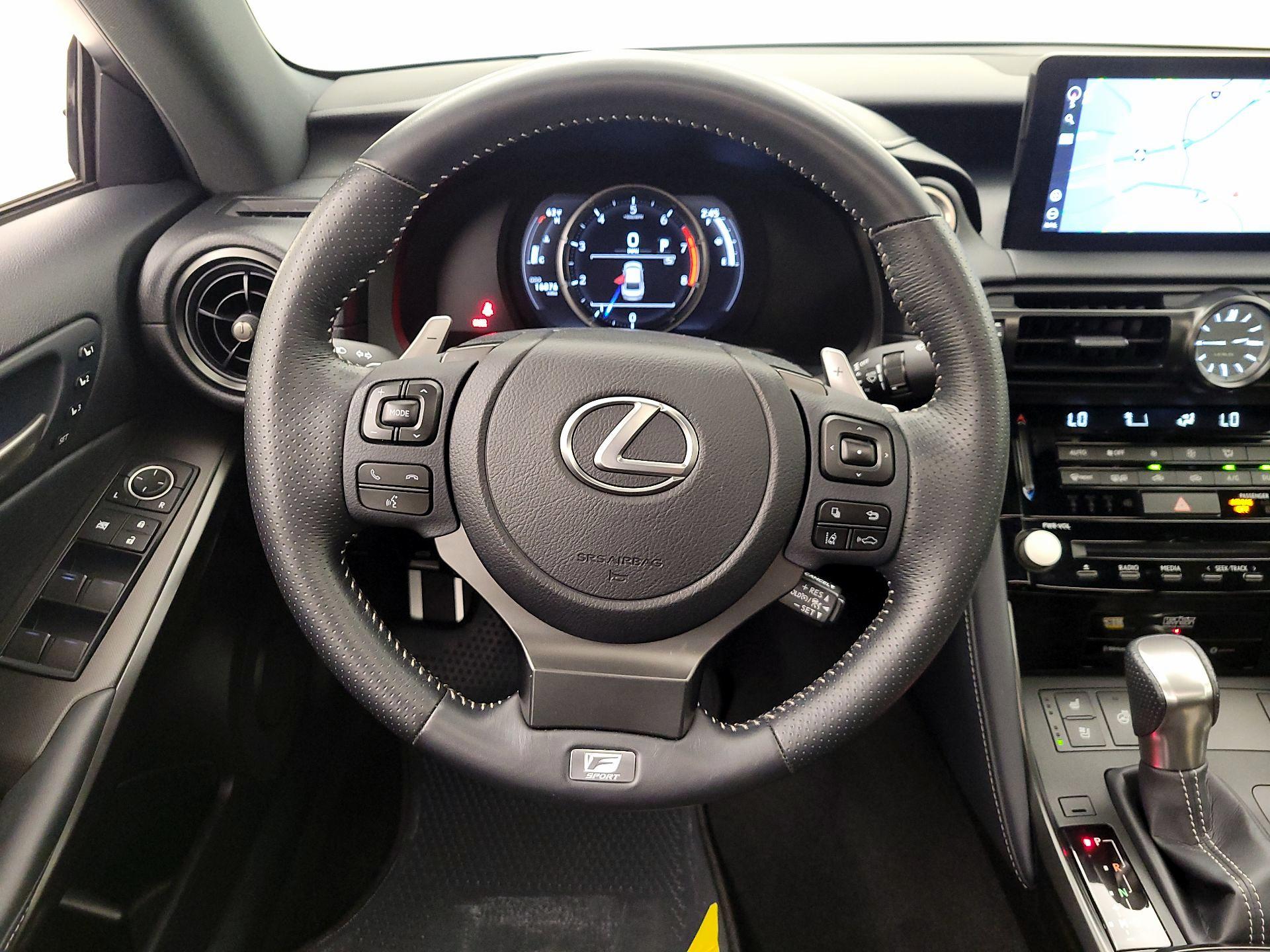 Thumbnail: 2023 Lexus IS - 10