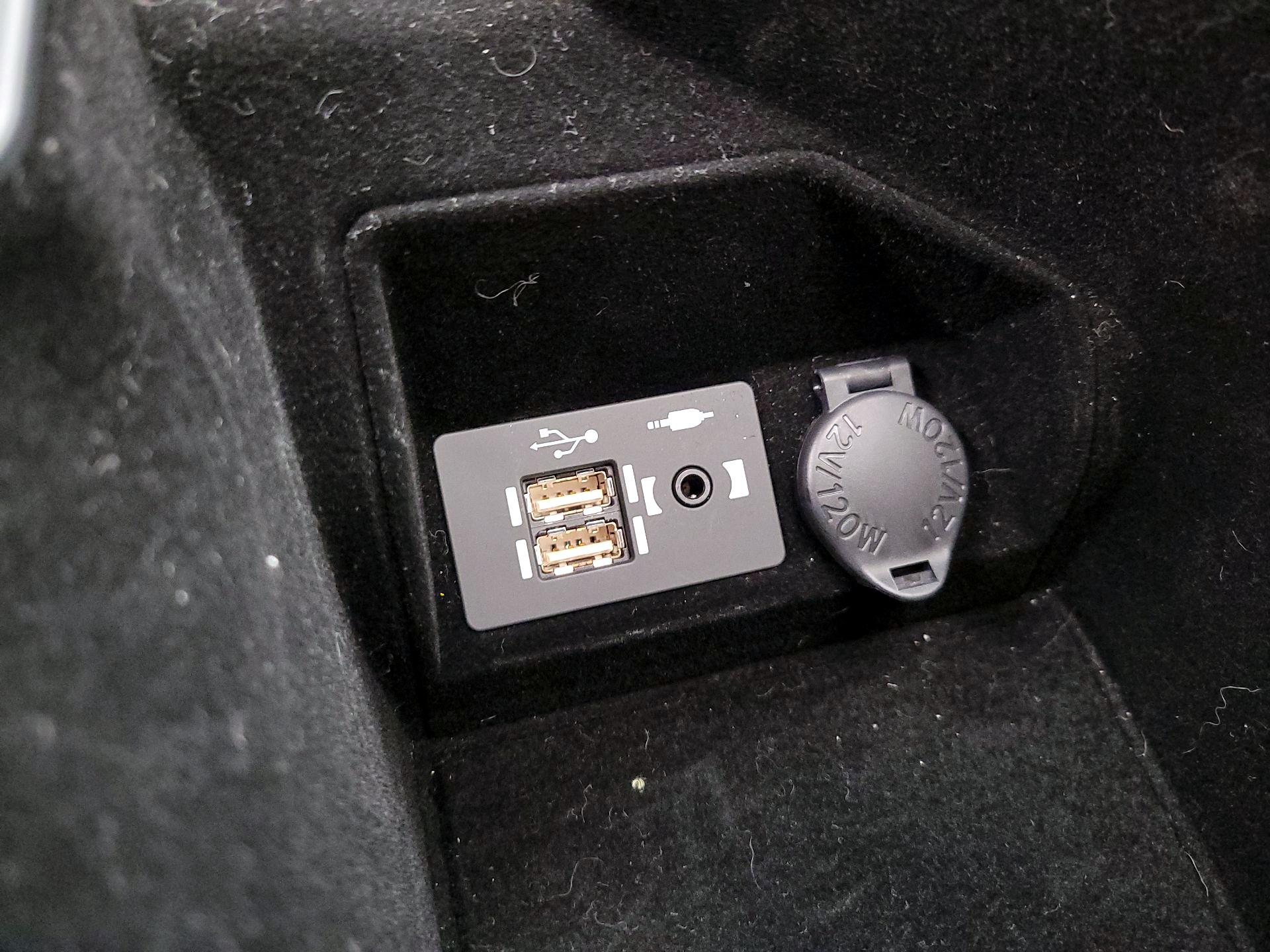 Thumbnail: 2023 Lexus IS - 19