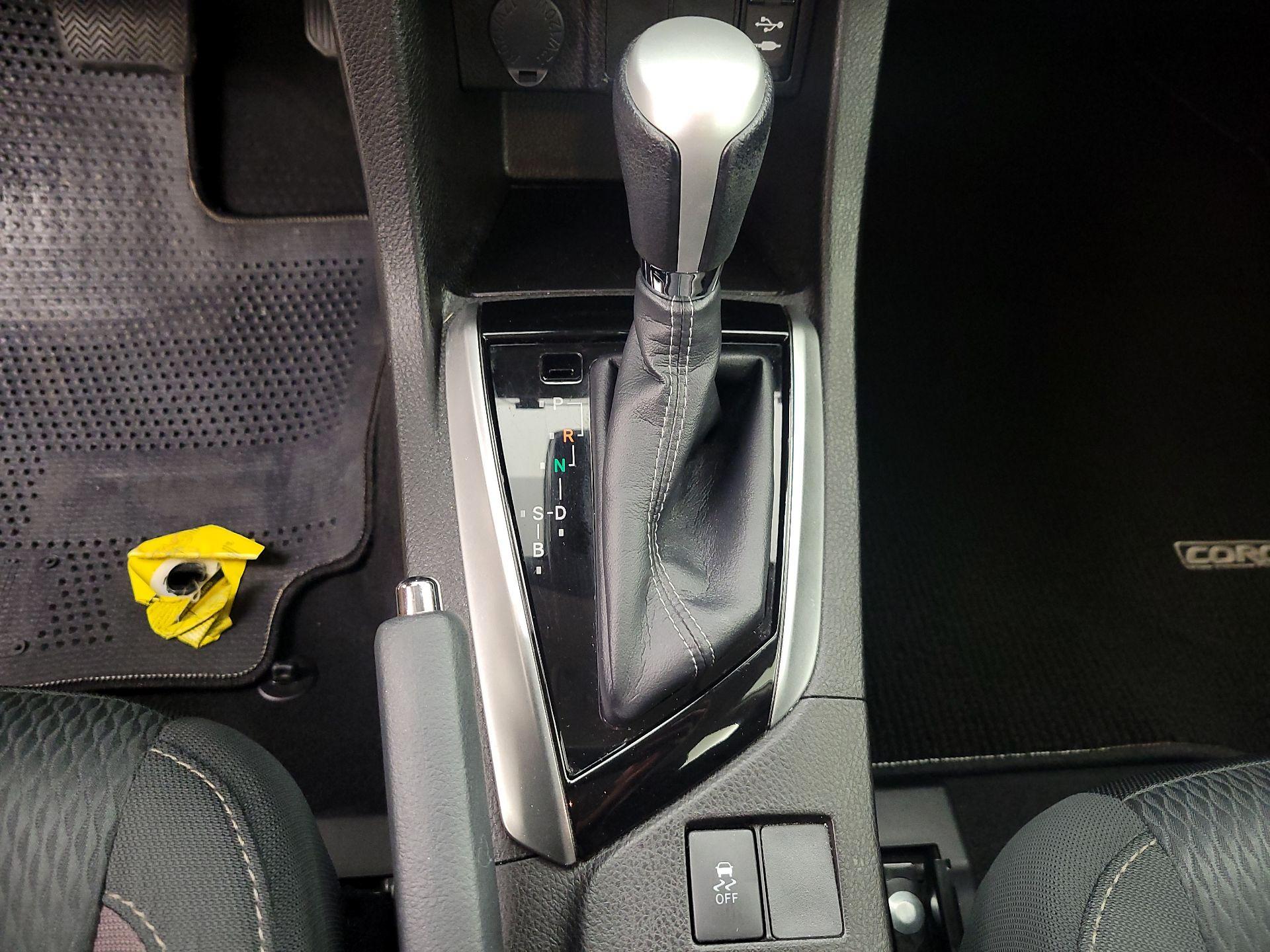 Thumbnail: 2017 Toyota Corolla - 17