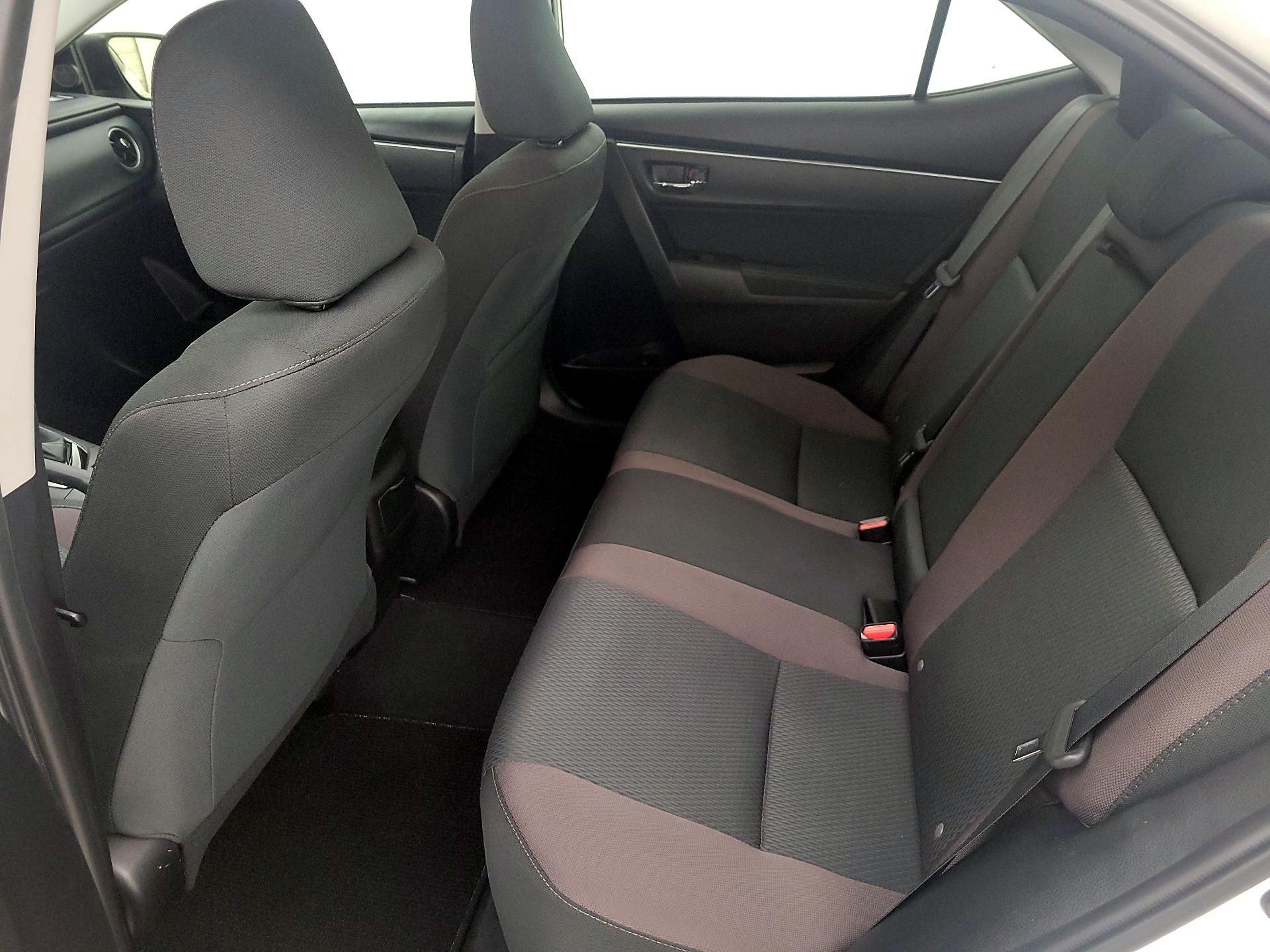 Thumbnail: 2017 Toyota Corolla - 19