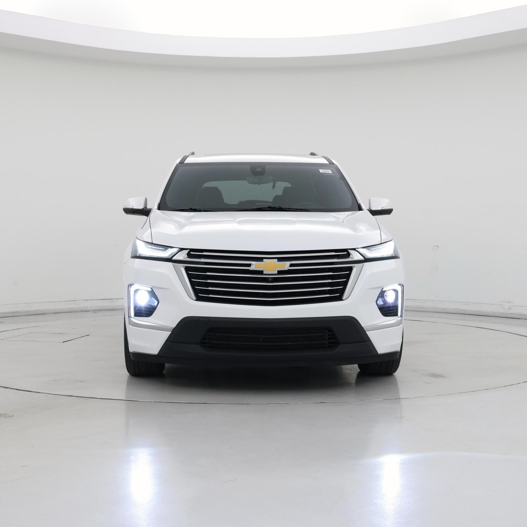 Thumbnail: 2023 Chevrolet Traverse - 5