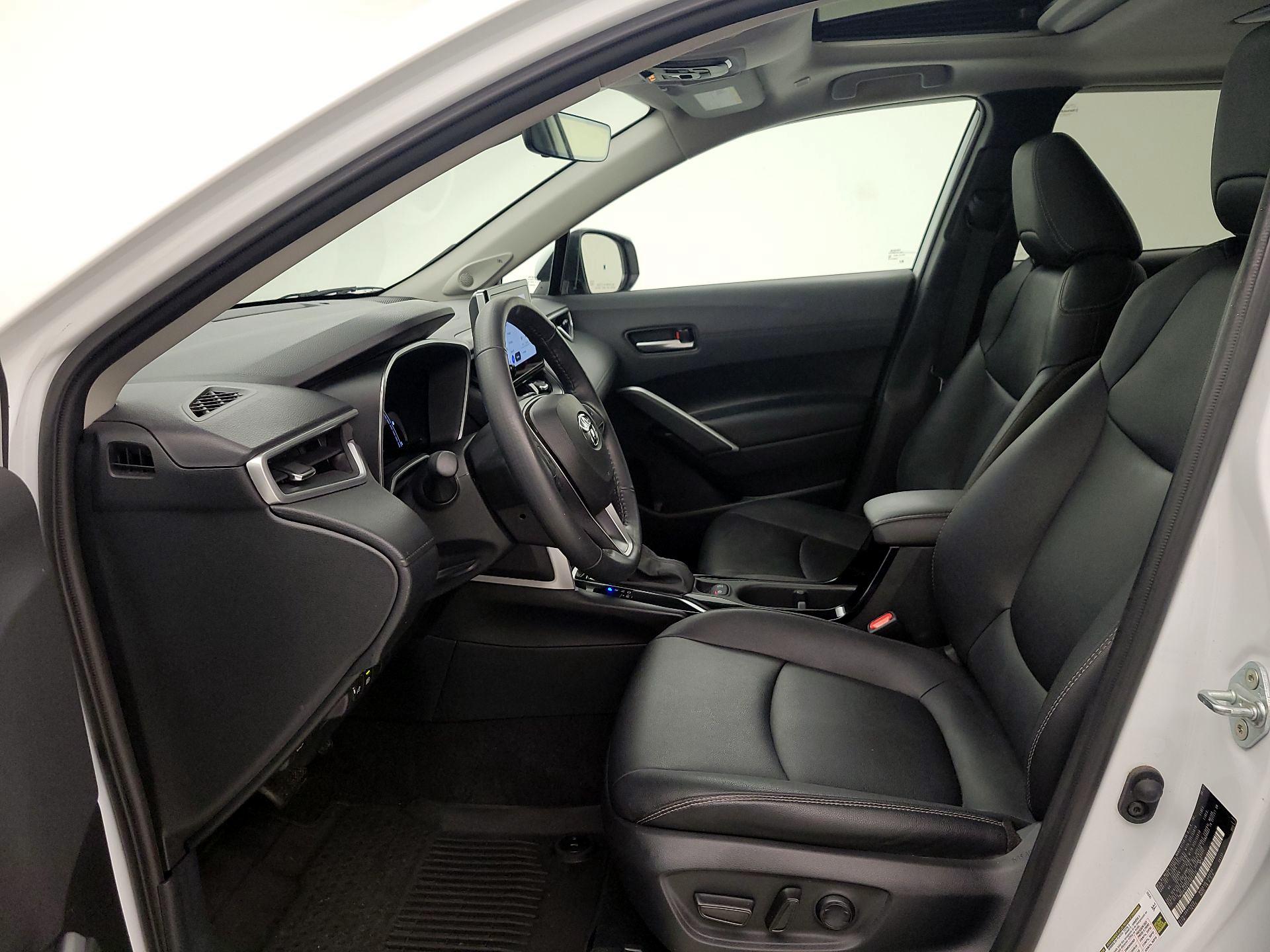 Thumbnail: 2023 Toyota Corolla Cross - 11