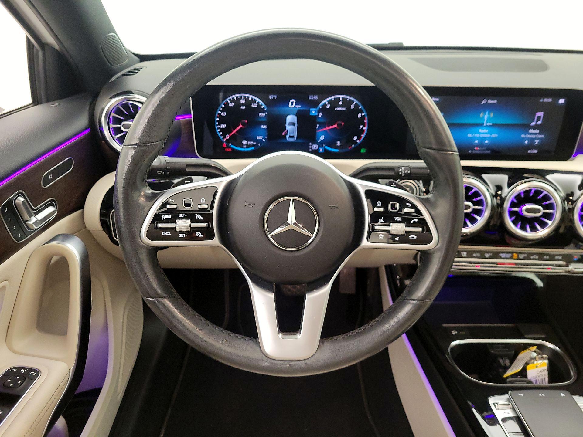 Thumbnail: 2019 Mercedes-Benz A-Class - 10