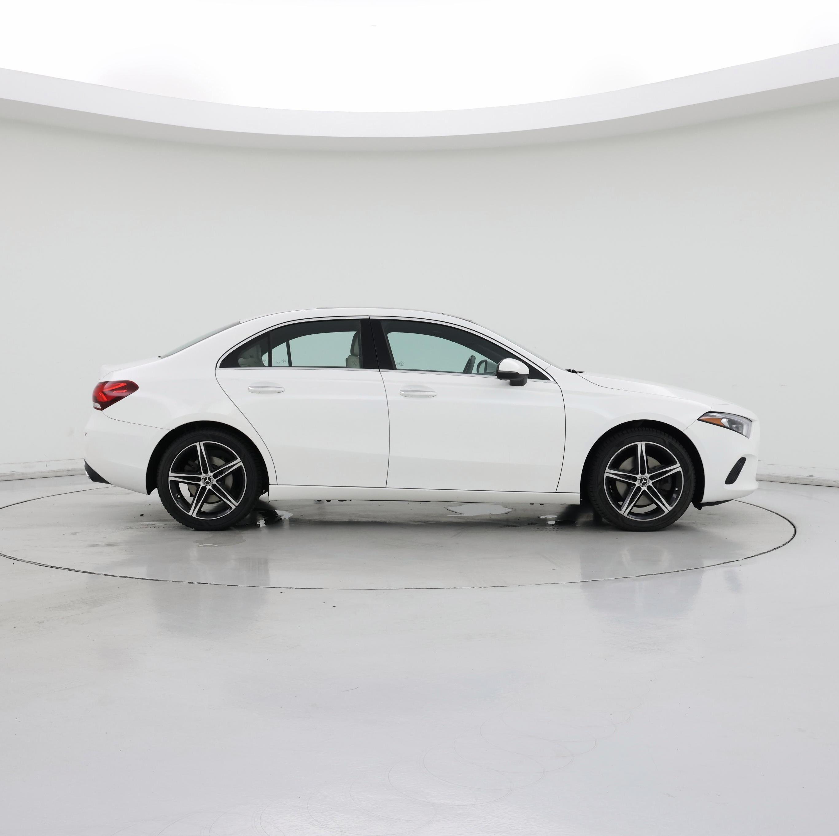 Thumbnail: 2019 Mercedes-Benz A-Class - 7