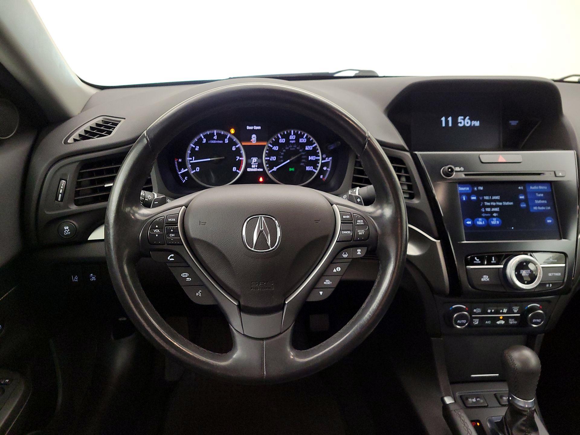 Thumbnail: 2020 Acura ILX - 10
