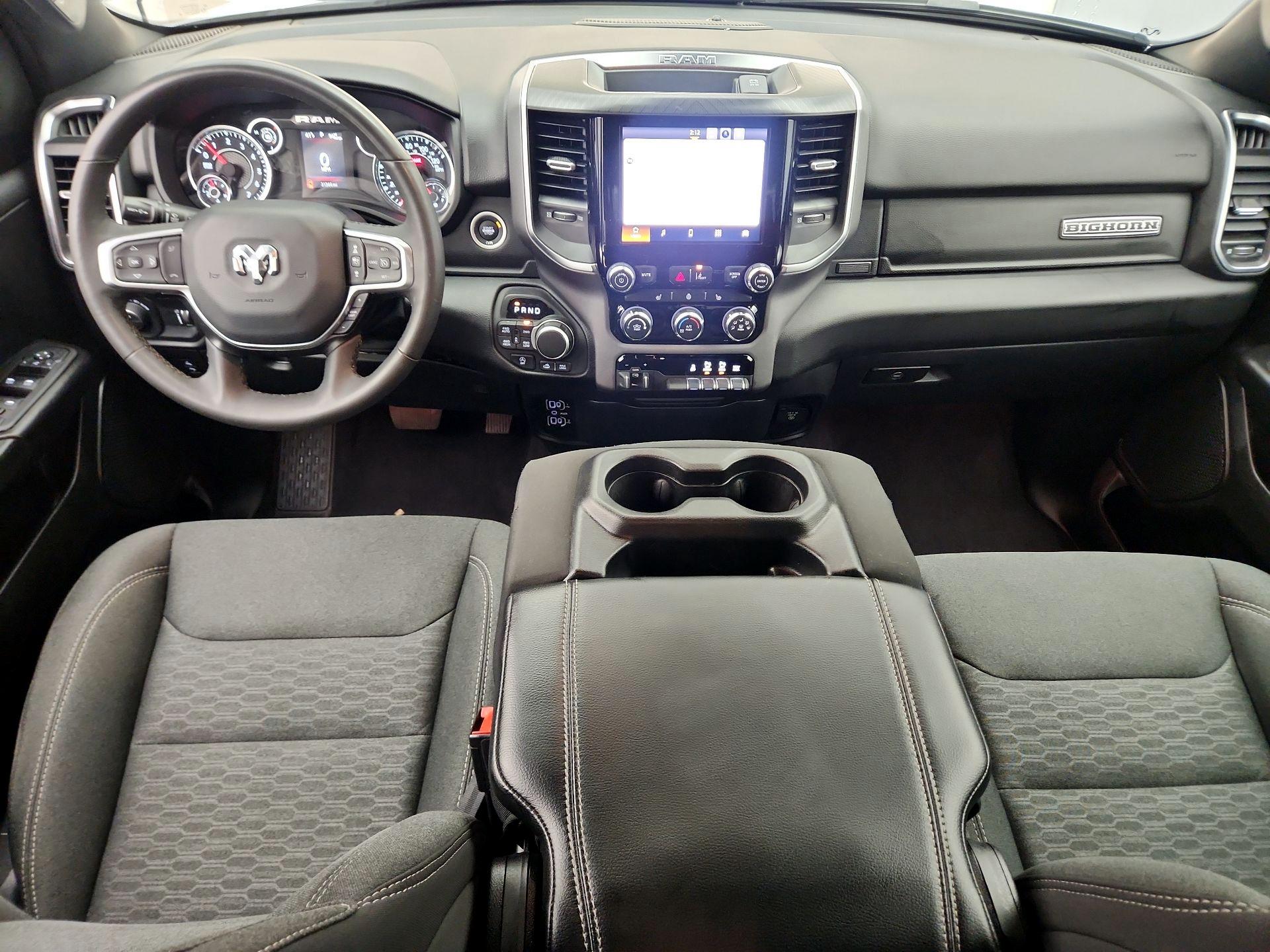 Thumbnail: 2025 RAM 1500 - 9