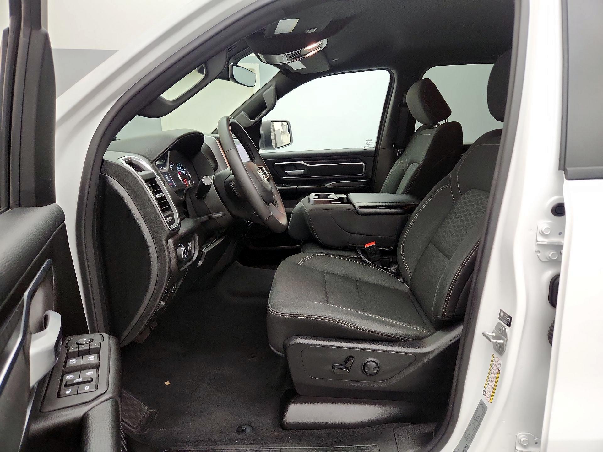 Thumbnail: 2025 RAM 1500 - 11