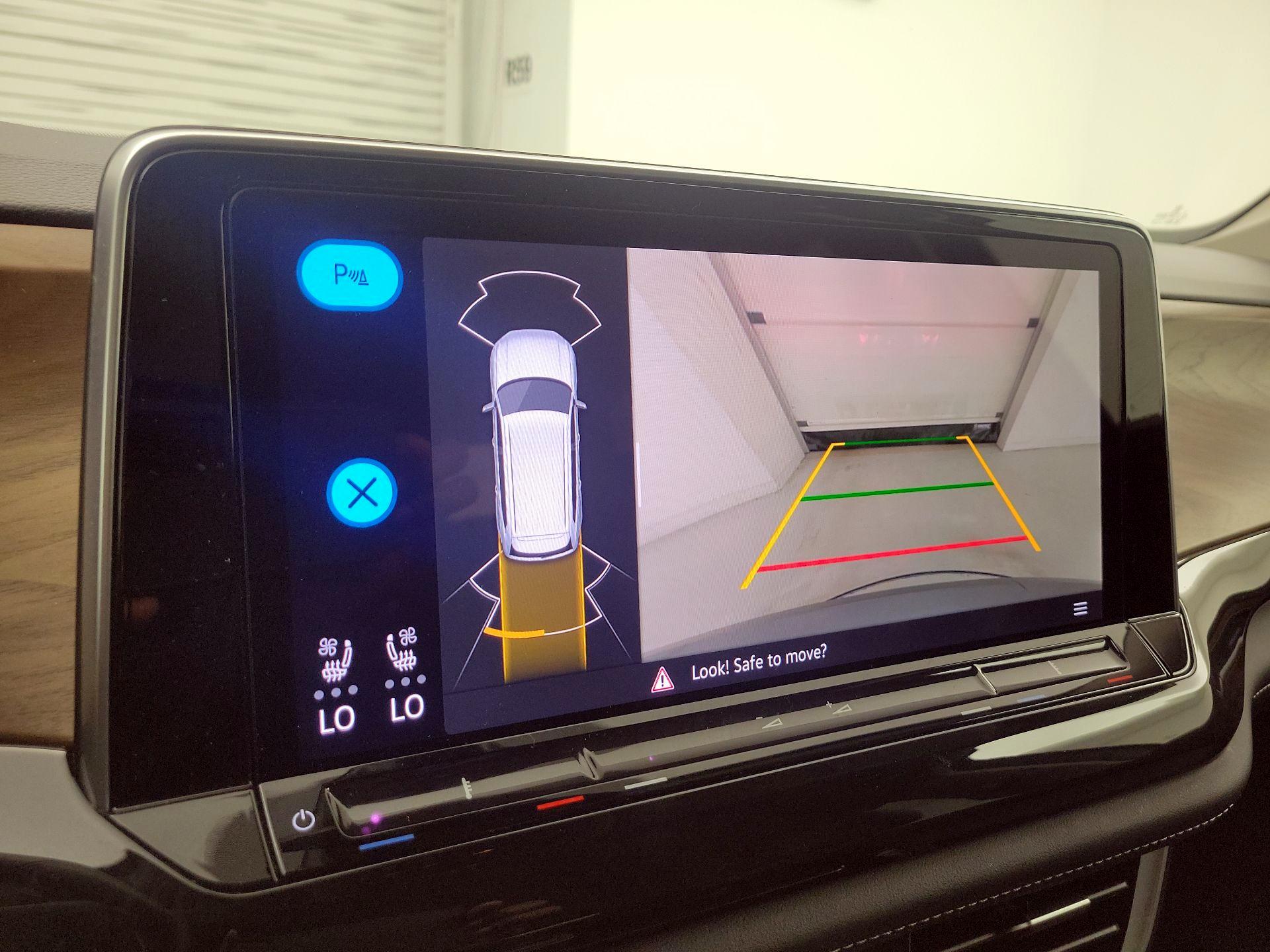 Thumbnail: 2025 Volkswagen Atlas - 14