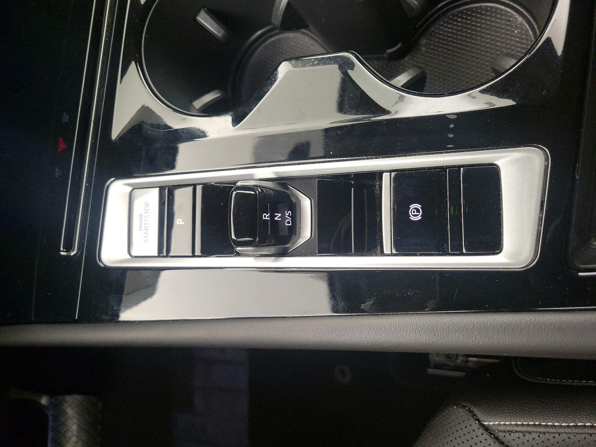 Thumbnail: 2025 Volkswagen Atlas - 17