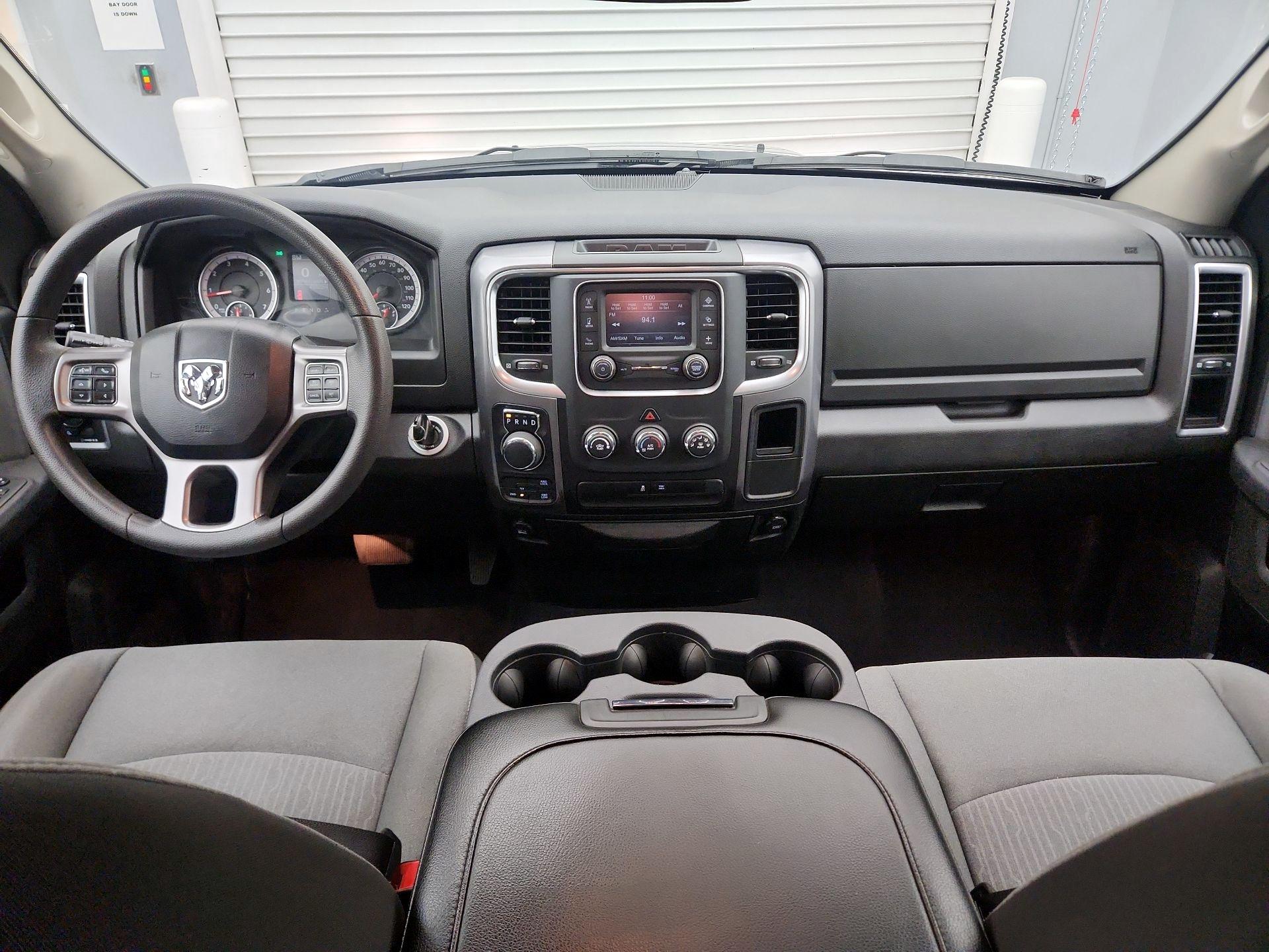 Thumbnail: 2024 RAM 1500 Classic - 9