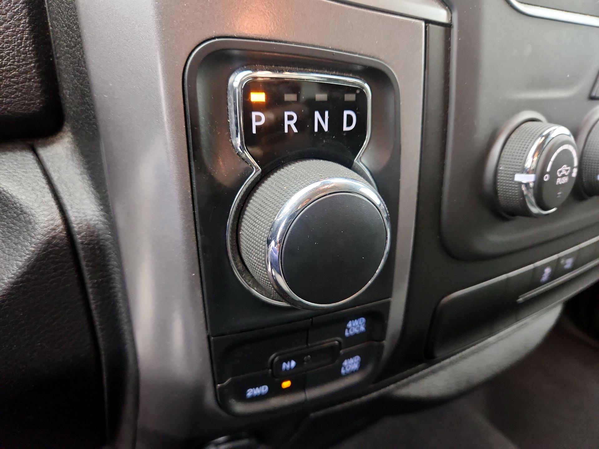 Thumbnail: 2024 RAM 1500 Classic - 17