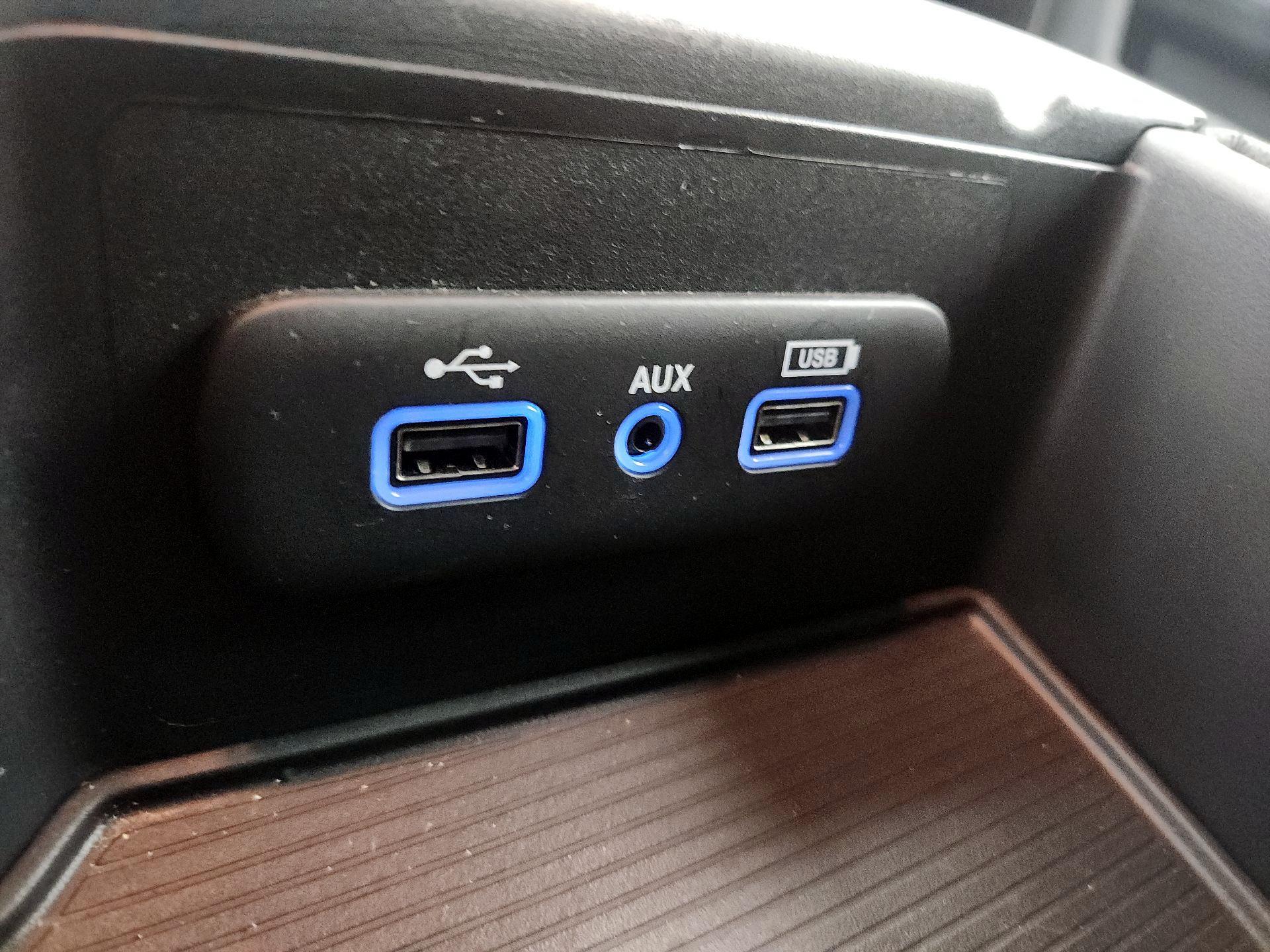 Thumbnail: 2024 RAM 1500 Classic - 18