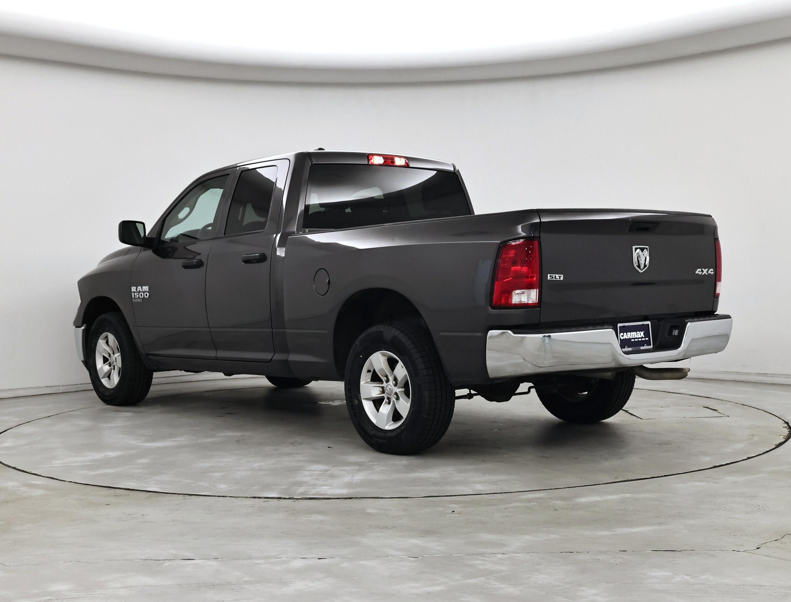 Thumbnail: 2024 RAM 1500 Classic - 2