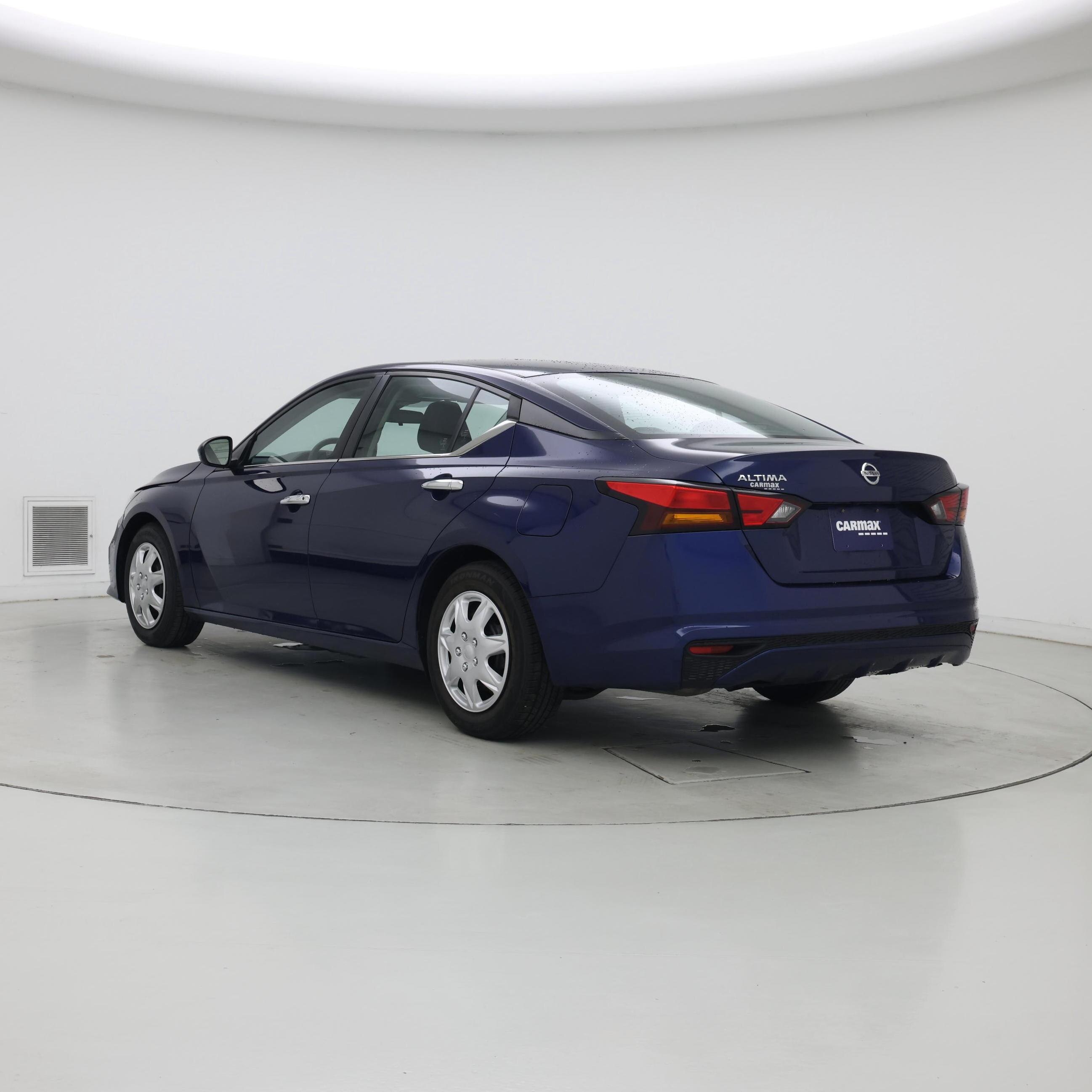 Thumbnail: 2022 Nissan Altima - 2